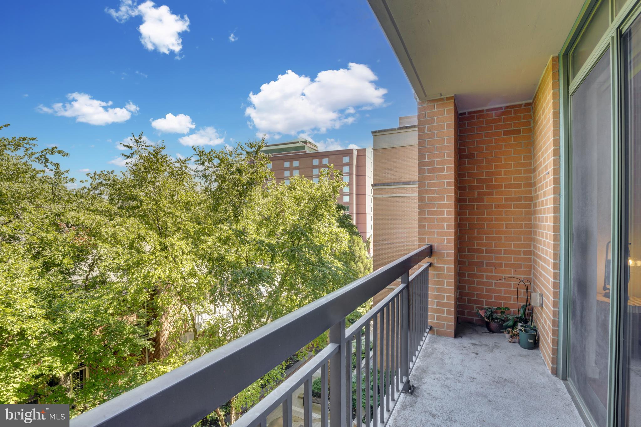 MONROE - Residential Lease