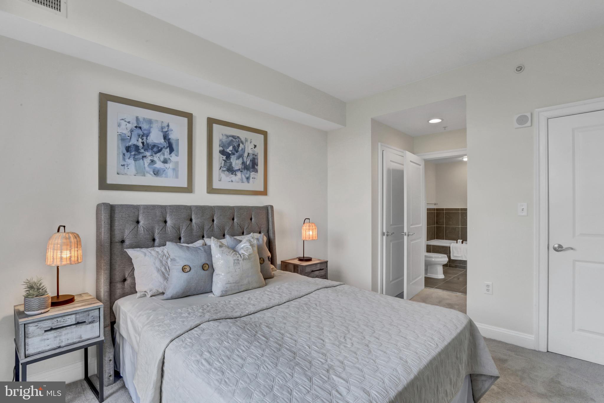 MONROE - Residential Lease