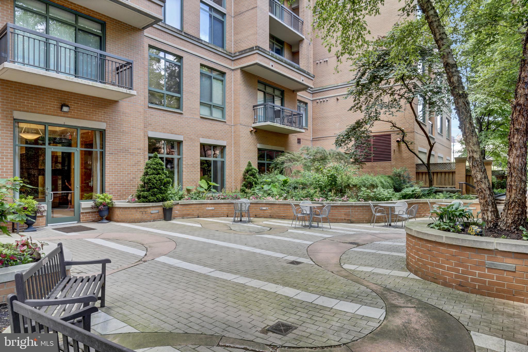 MONROE - Residential Lease