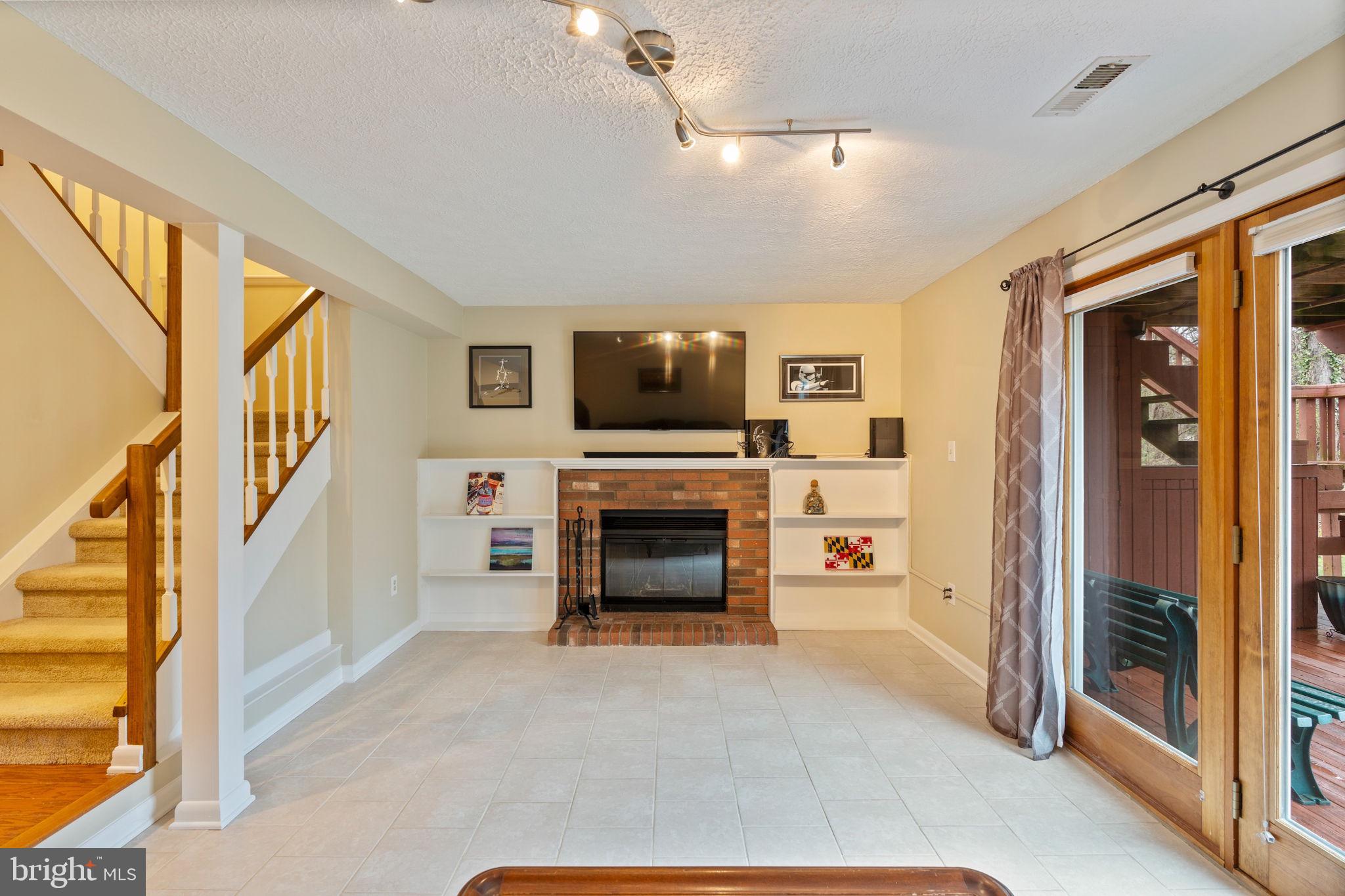 CEDAR ACRES - Residential