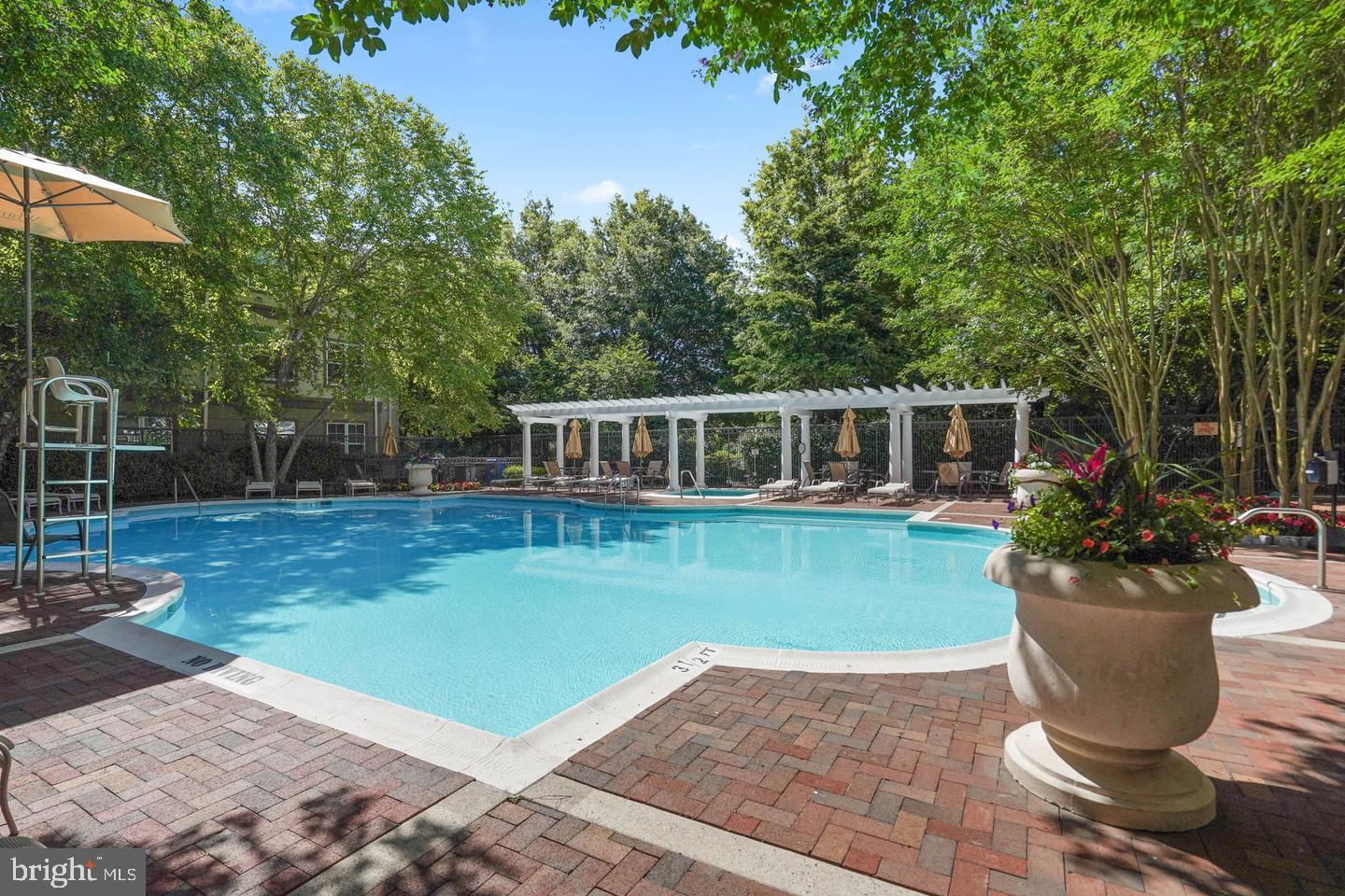 WHITE FLINT STATION - Residential Lease