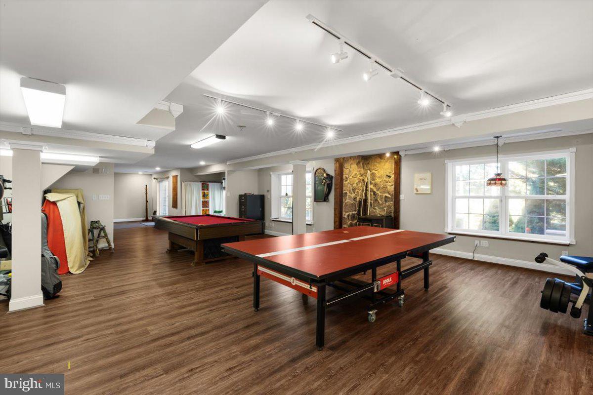 MEADOW BRANCH SOUTH - Residential