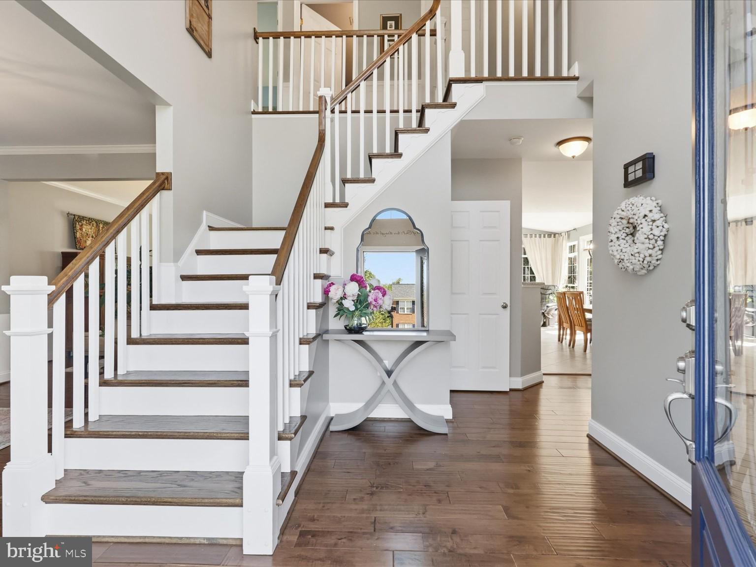 2856 MYRTLEWOOD DRIVE