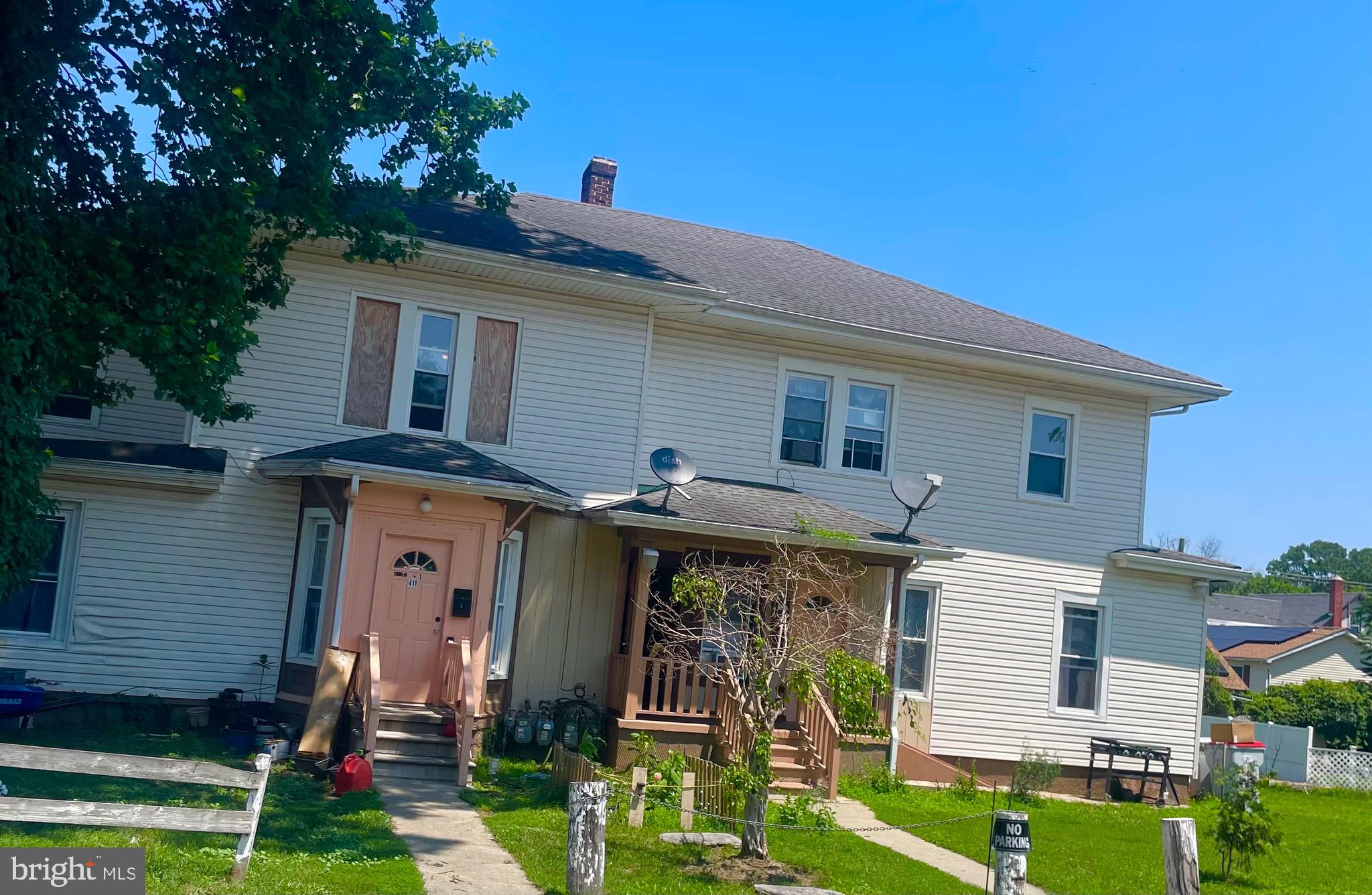 411 N EAST AVENUE