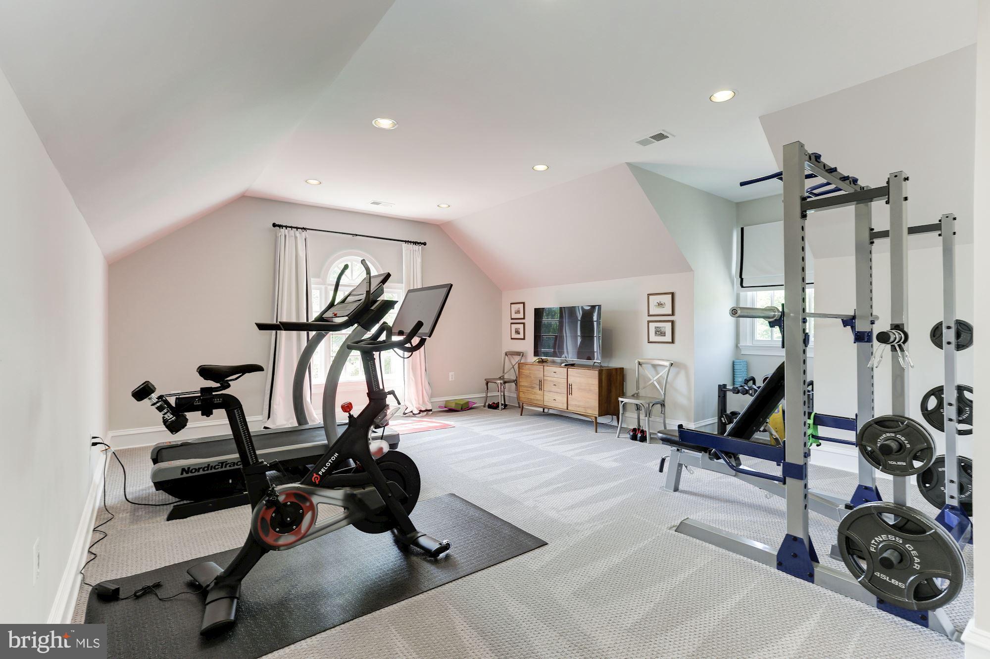 GREYSTONE - Residential