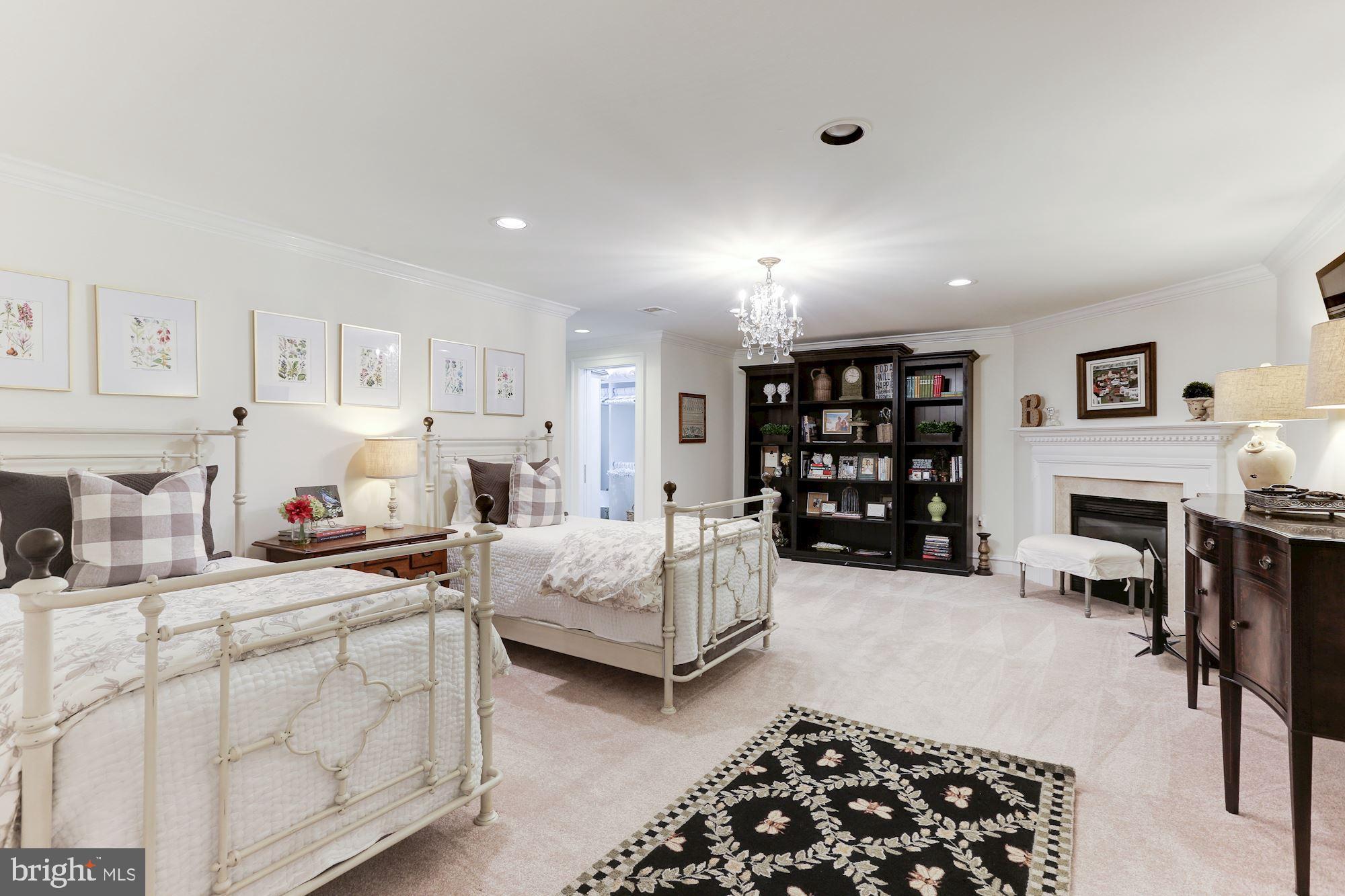 GREYSTONE - Residential