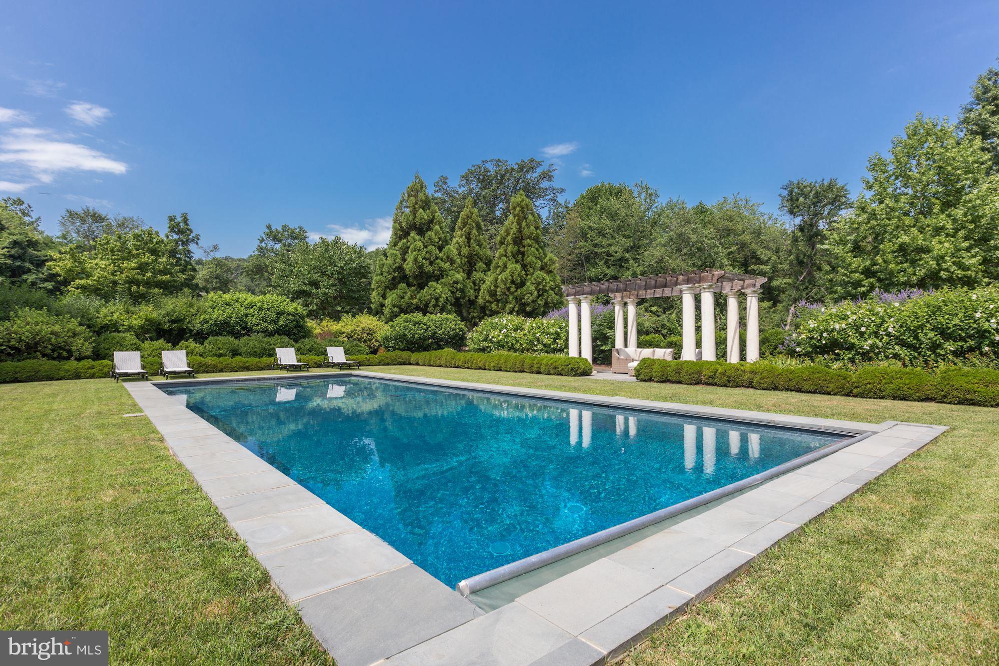 GREYSTONE - Residential