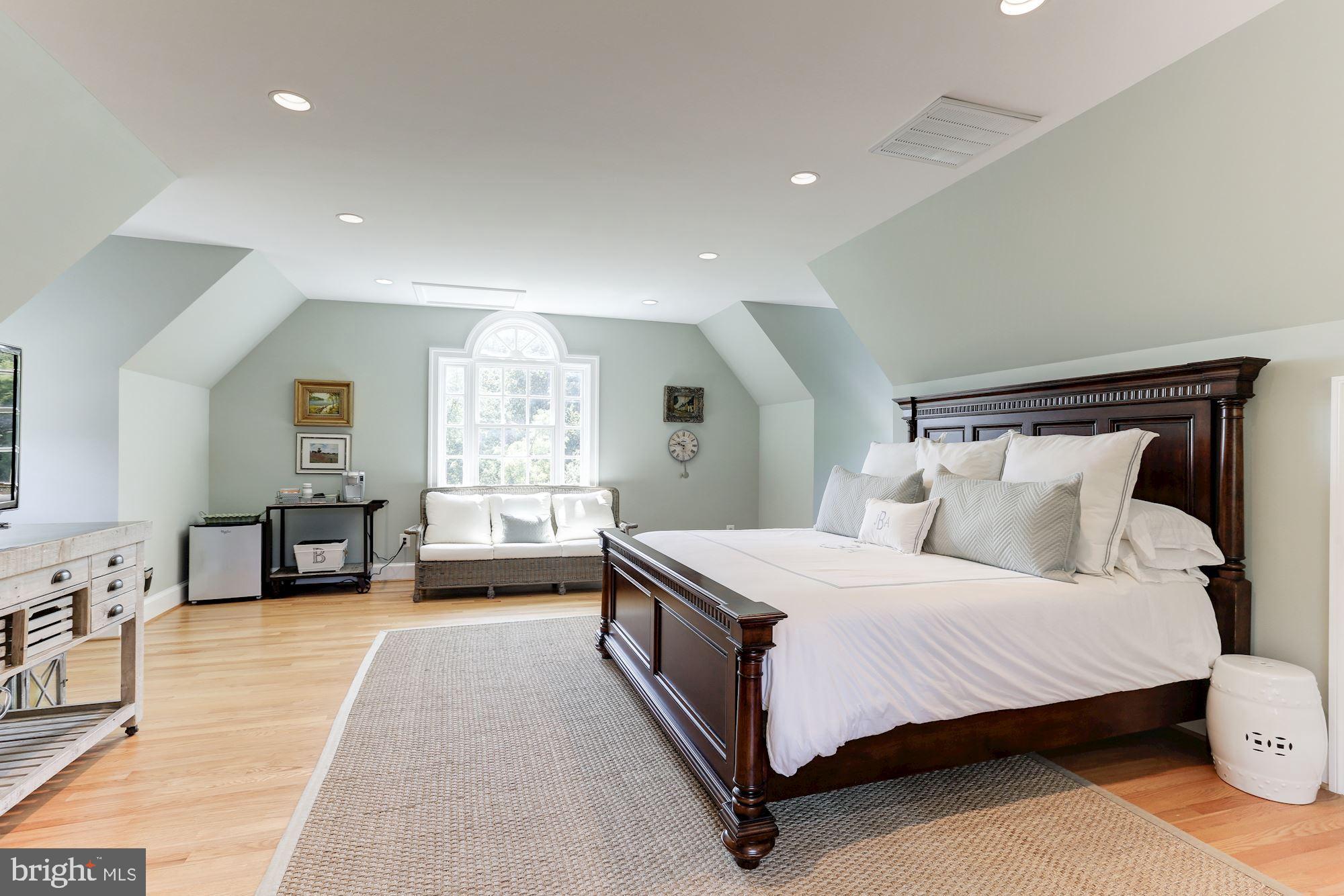 GREYSTONE - Residential