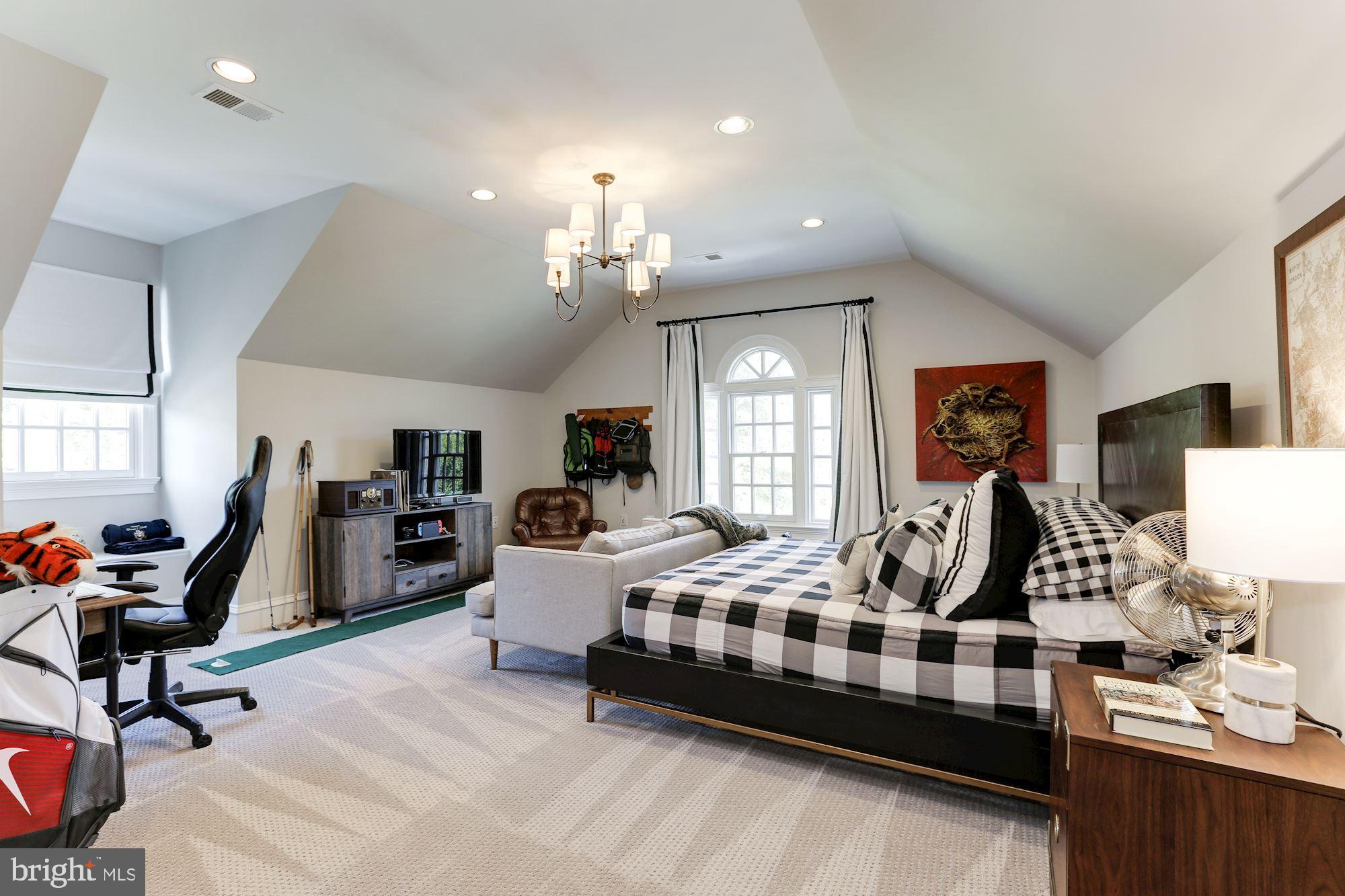 GREYSTONE - Residential