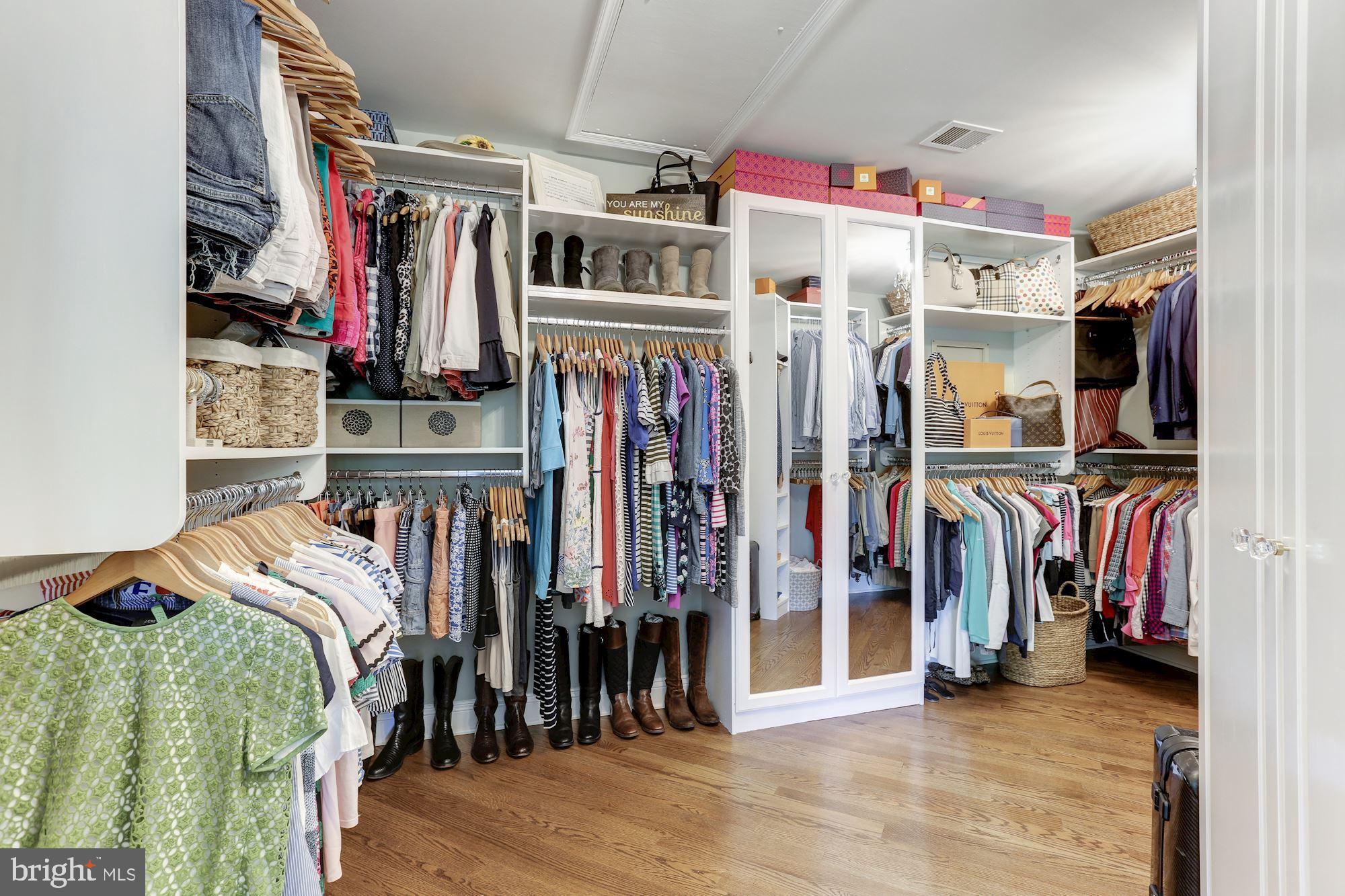 GREYSTONE - Residential