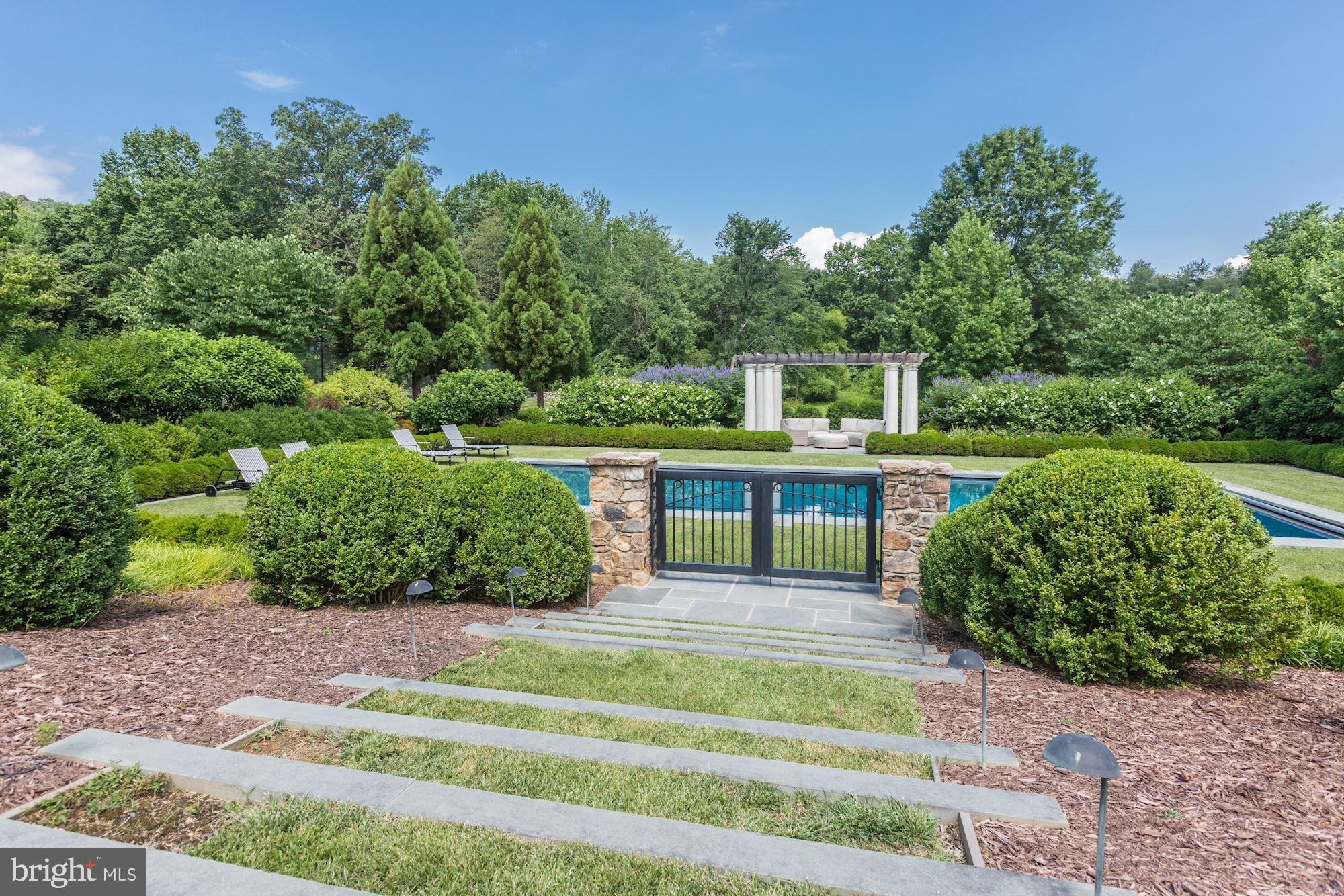 GREYSTONE - Residential