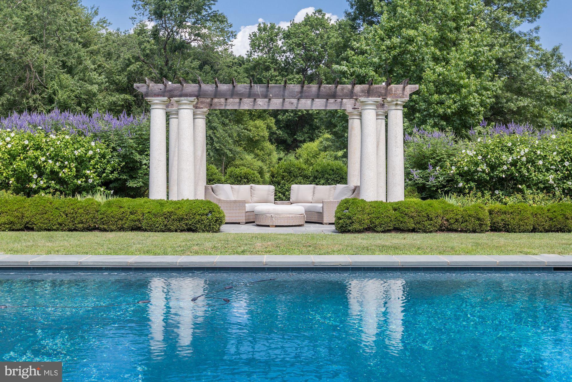 GREYSTONE - Residential