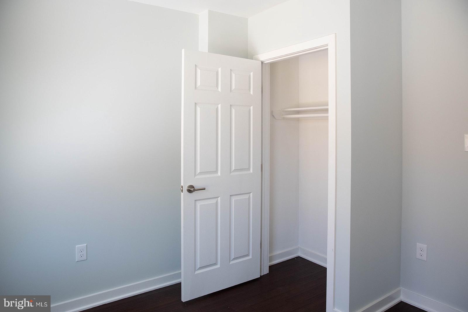 TEMPLE UNIVERSITY - Residential Lease