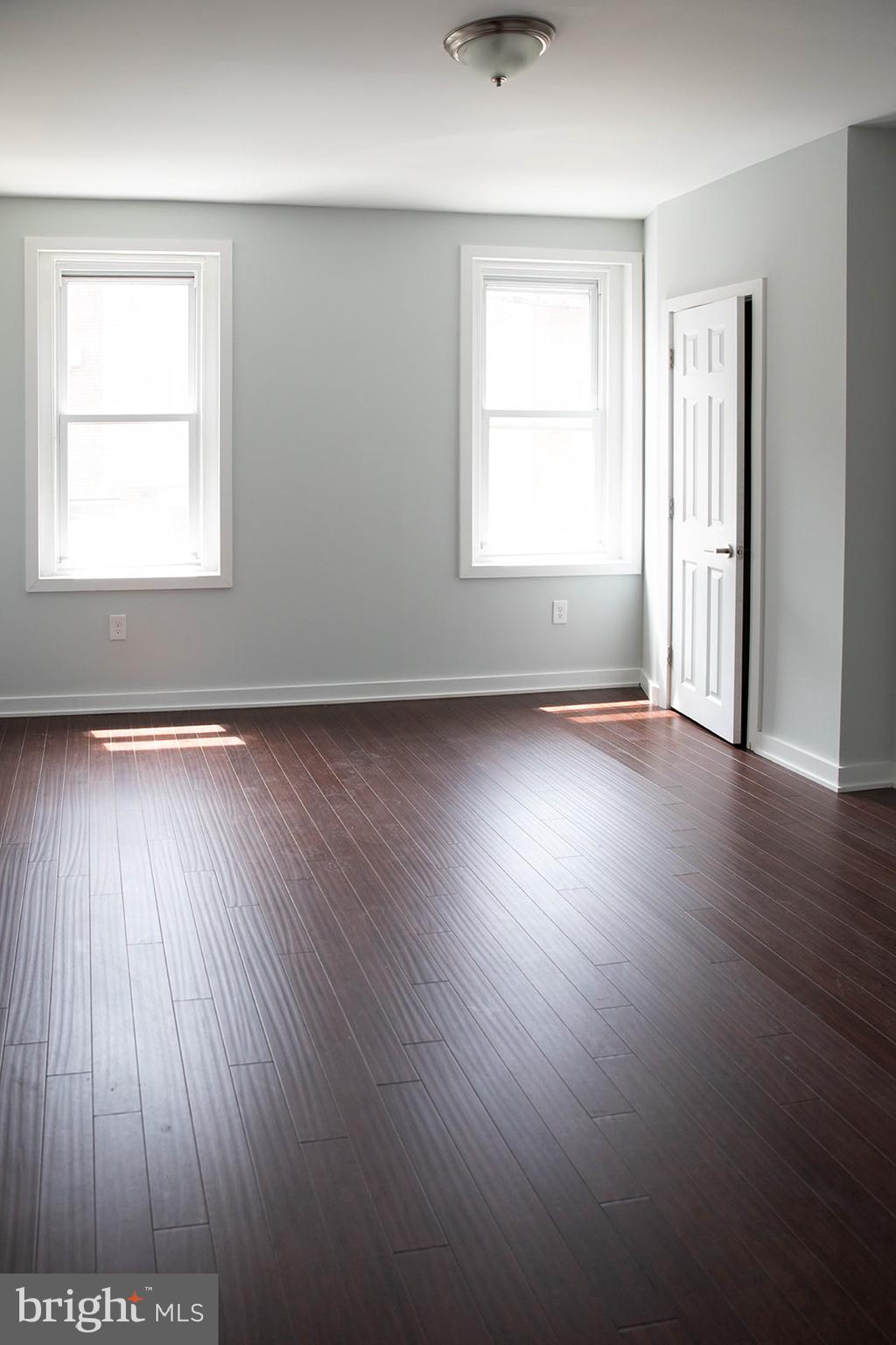 TEMPLE UNIVERSITY - Residential Lease