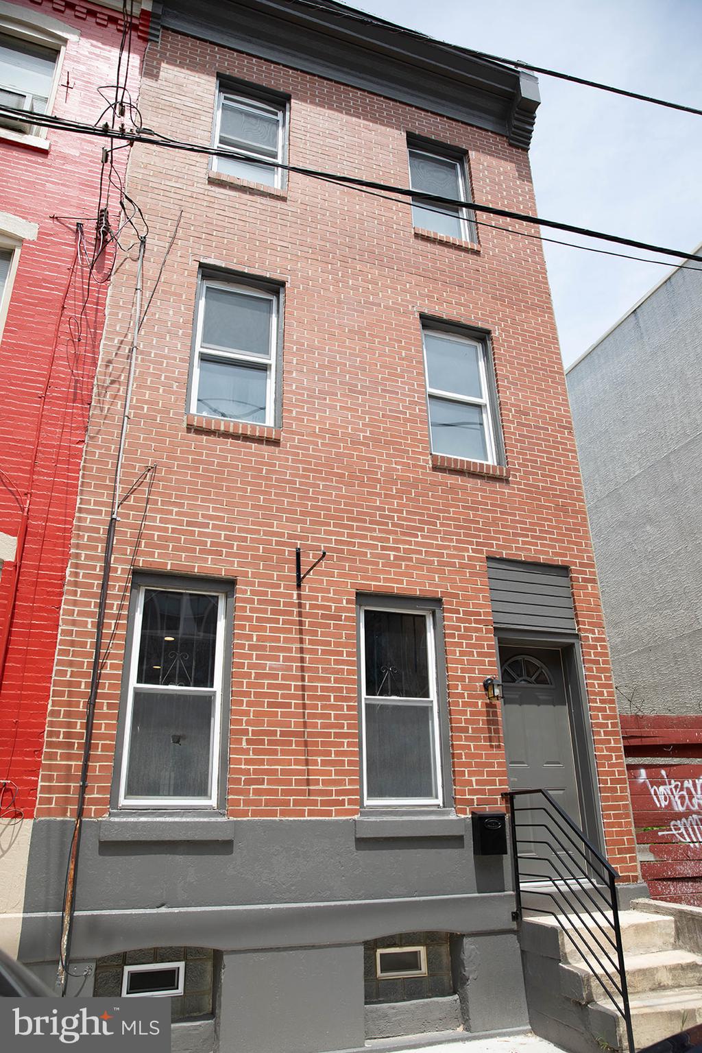 TEMPLE UNIVERSITY - Residential Lease