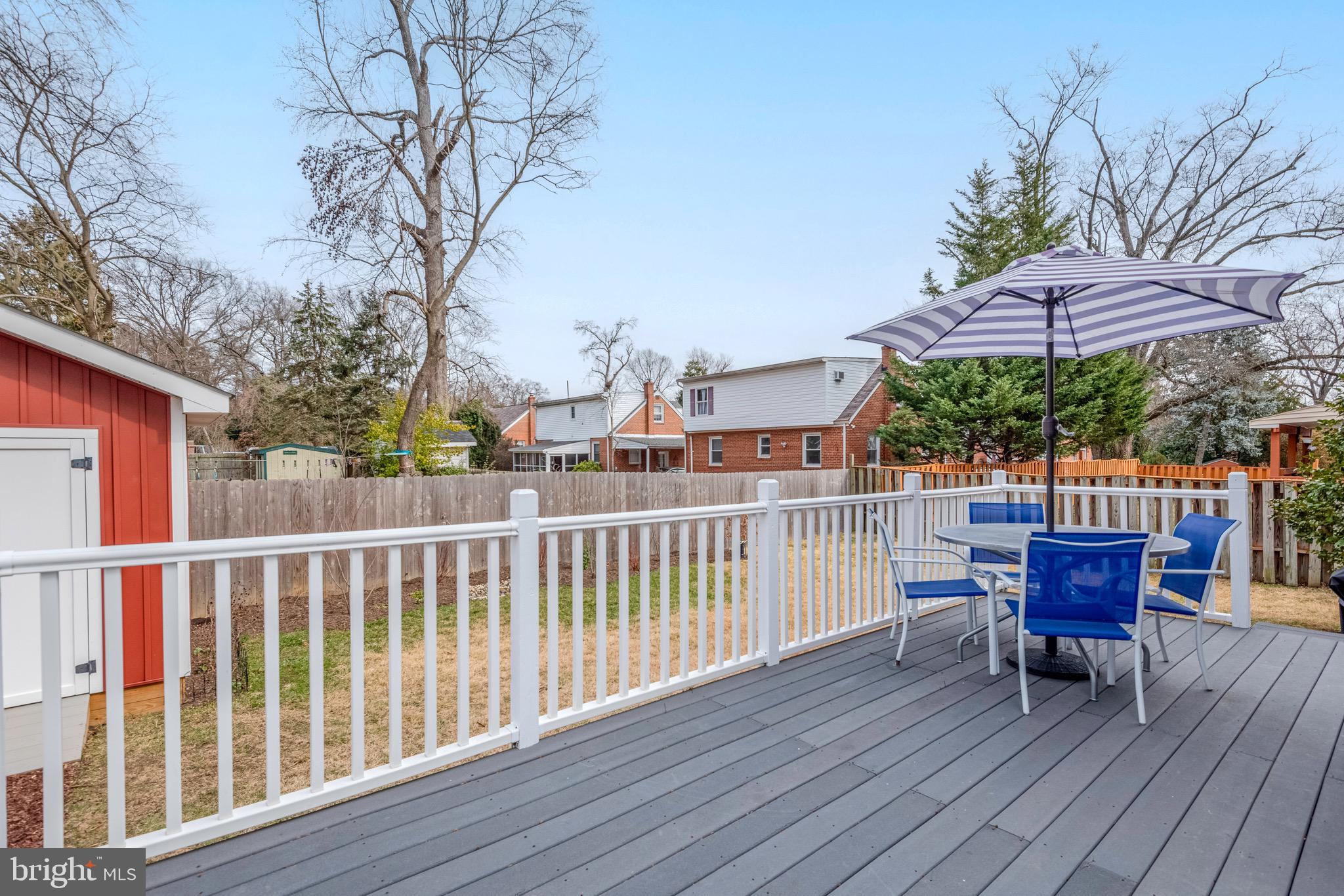 OAK SPRINGS - Residential