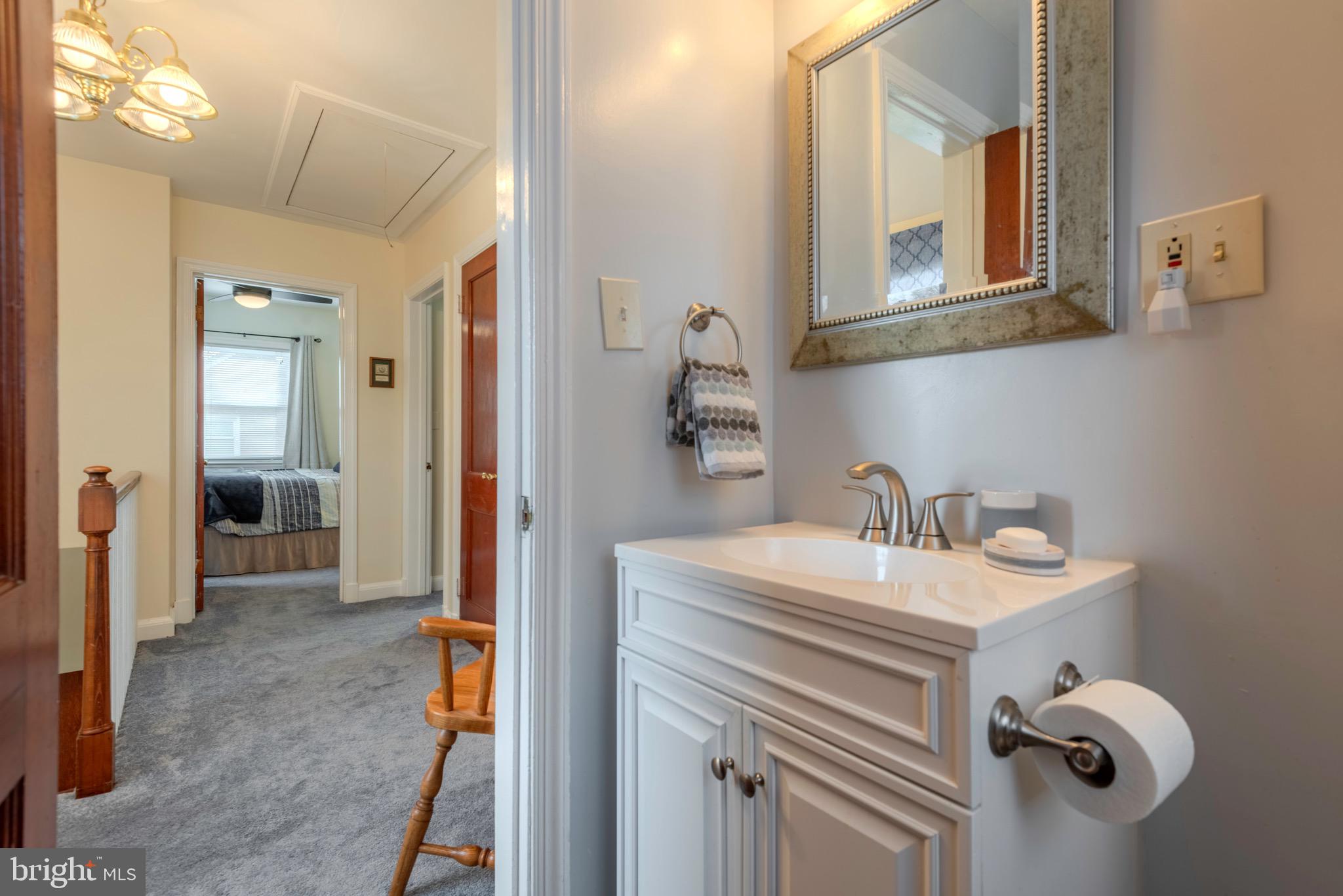 OAK SPRINGS - Residential