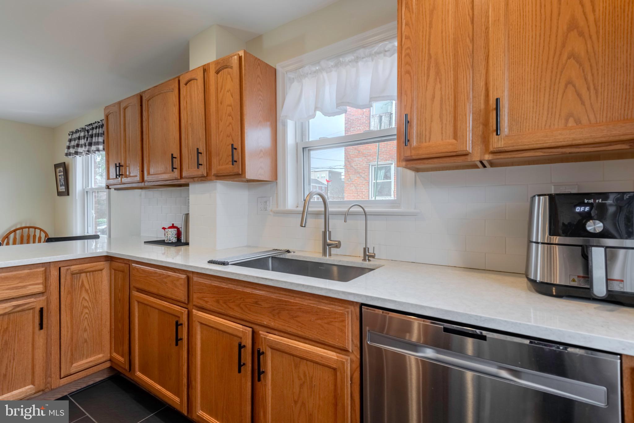 OAK SPRINGS - Residential