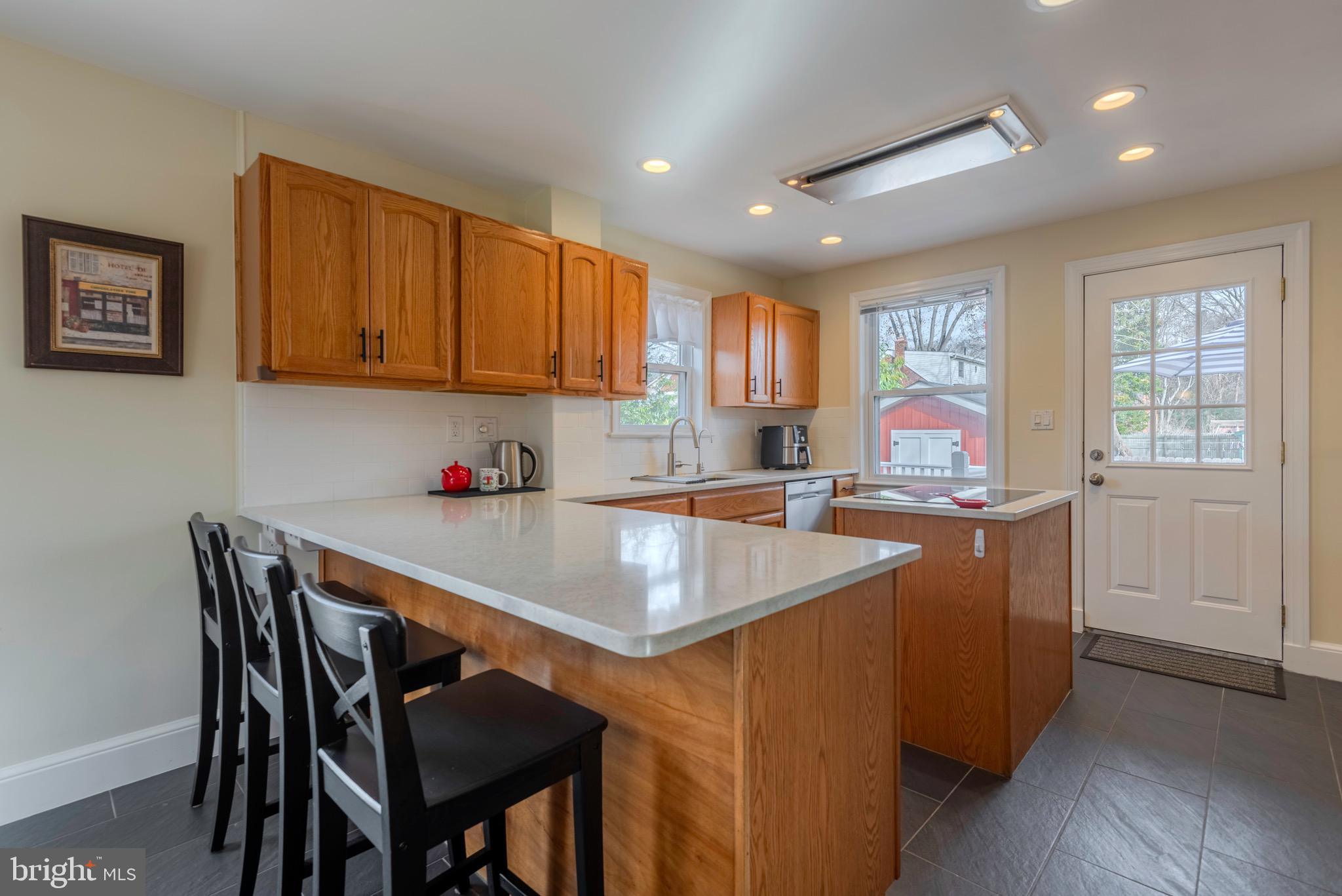 OAK SPRINGS - Residential