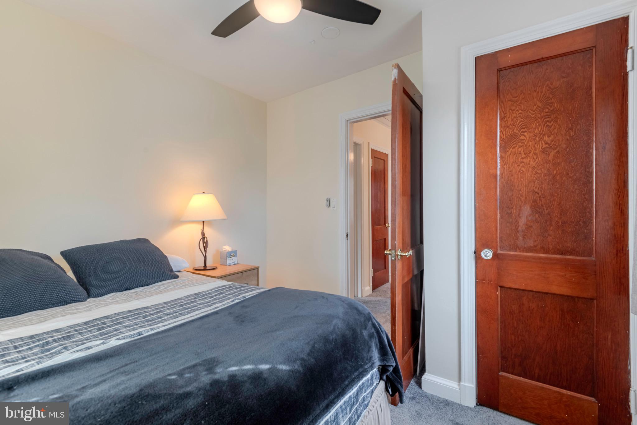 OAK SPRINGS - Residential