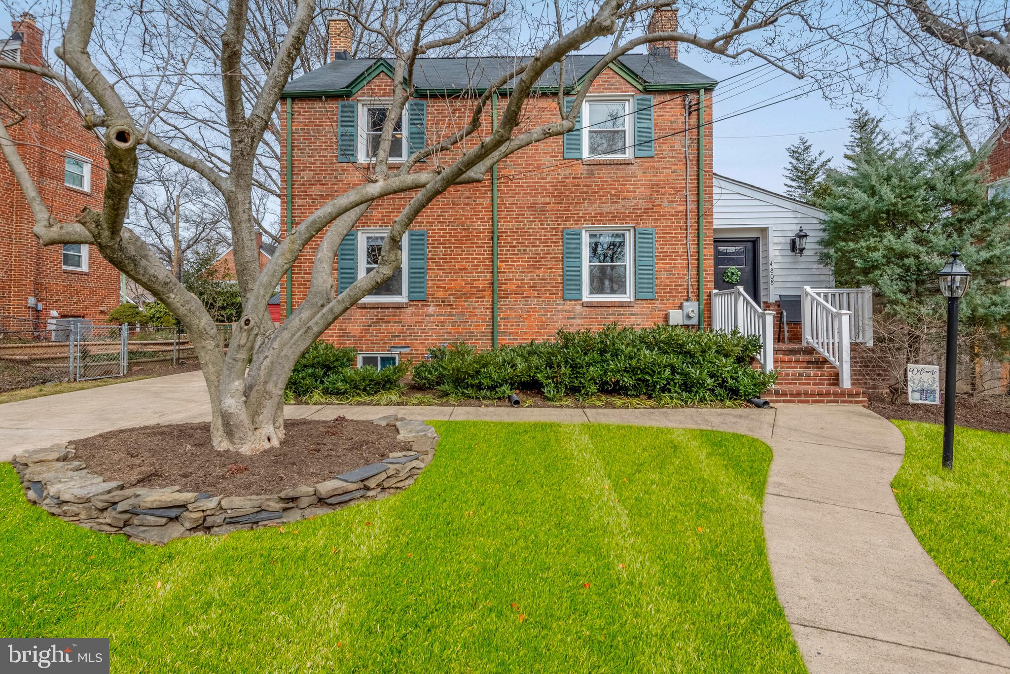 OAK SPRINGS - Residential