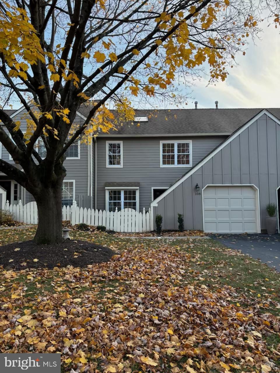 BLUE BELL WOODS - Residential