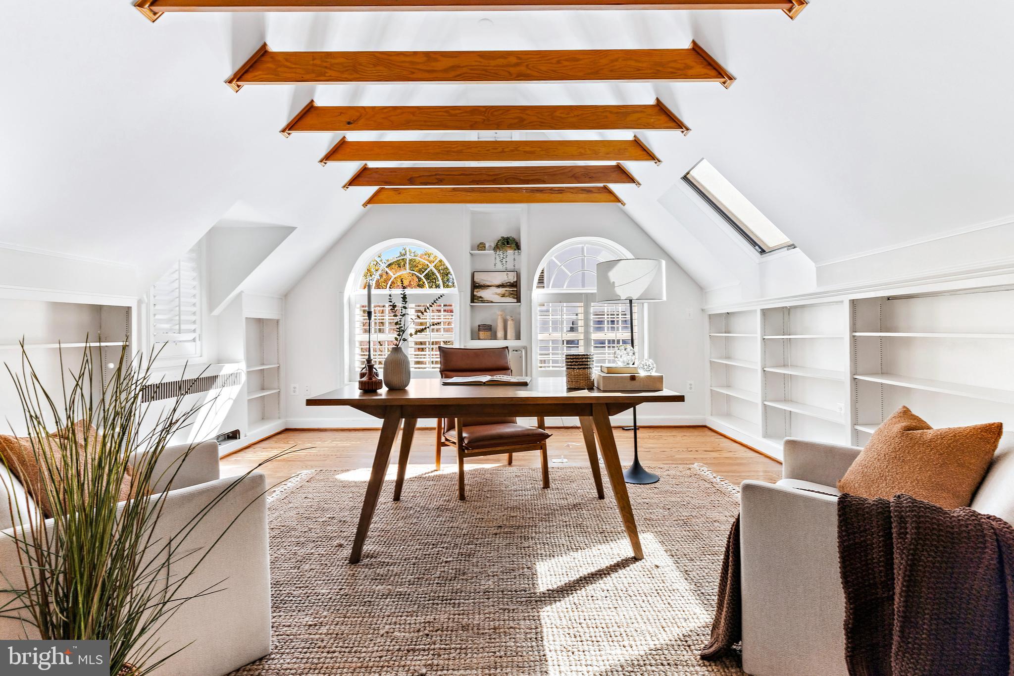 CHEVY CHASE - Residential