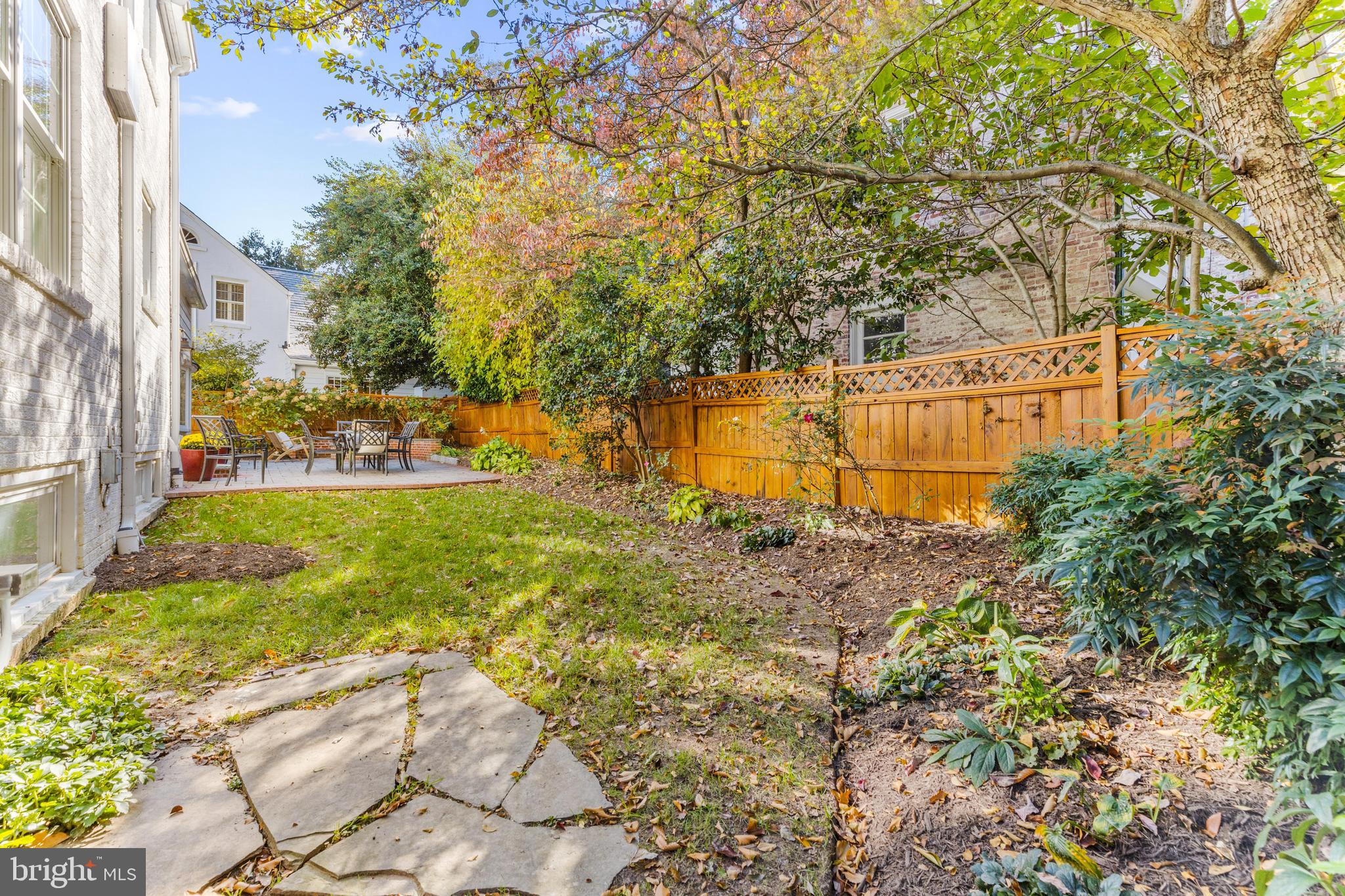 CHEVY CHASE - Residential