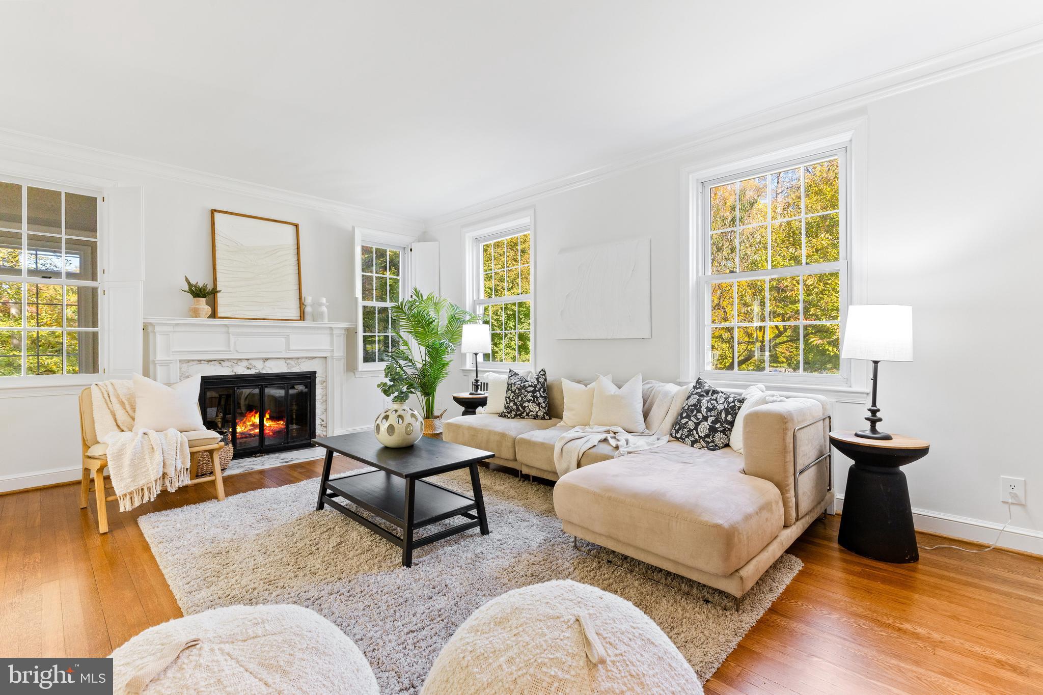 CHEVY CHASE - Residential