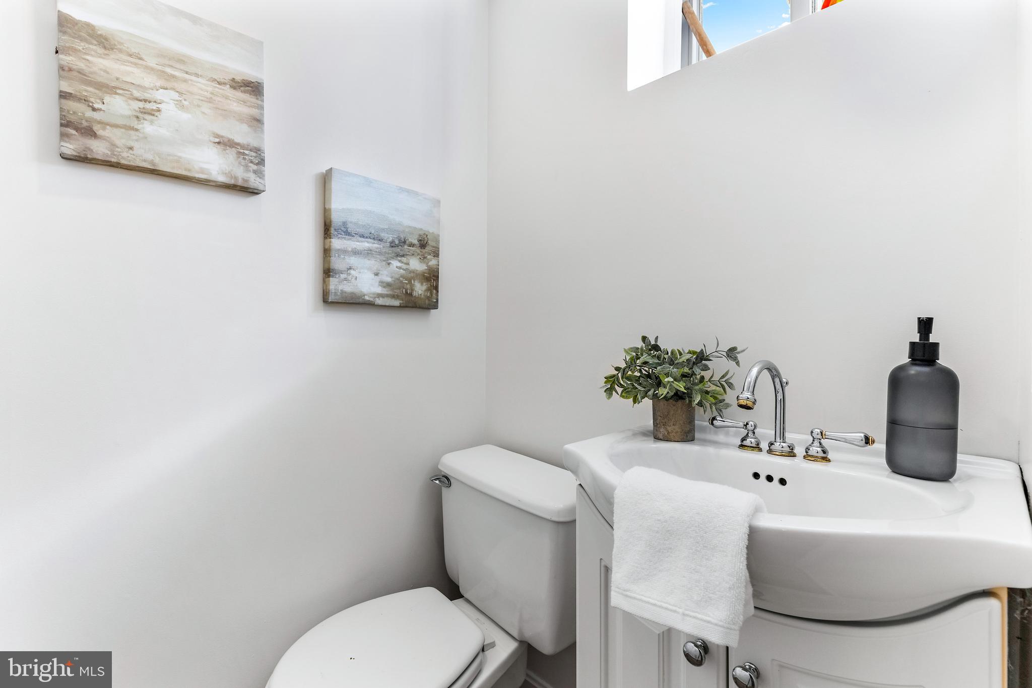 CHEVY CHASE - Residential