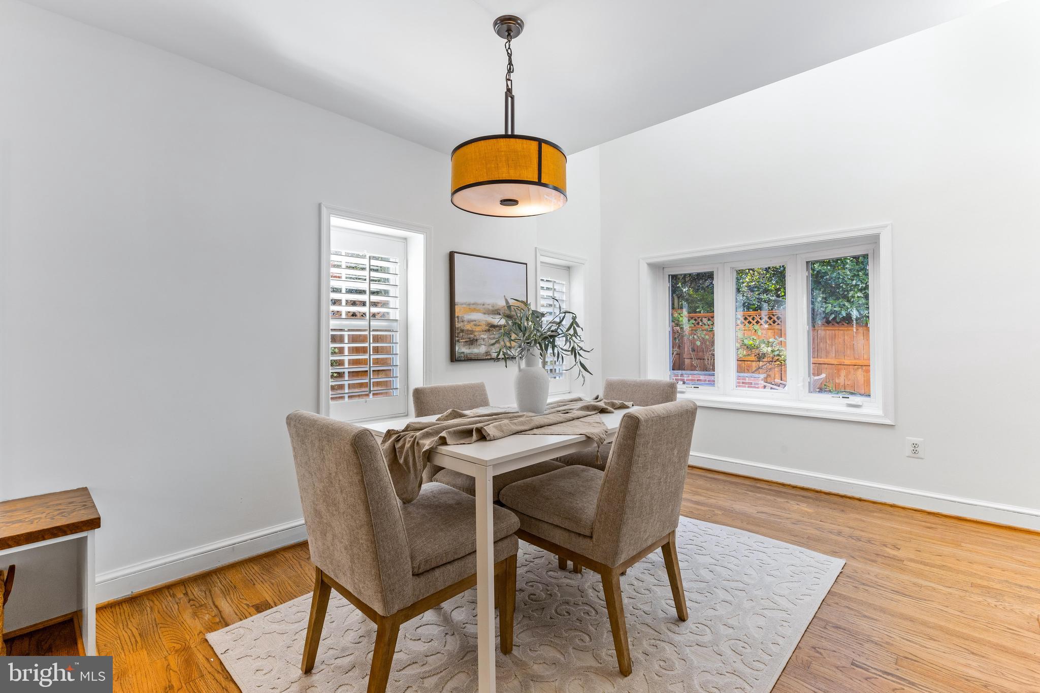 CHEVY CHASE - Residential