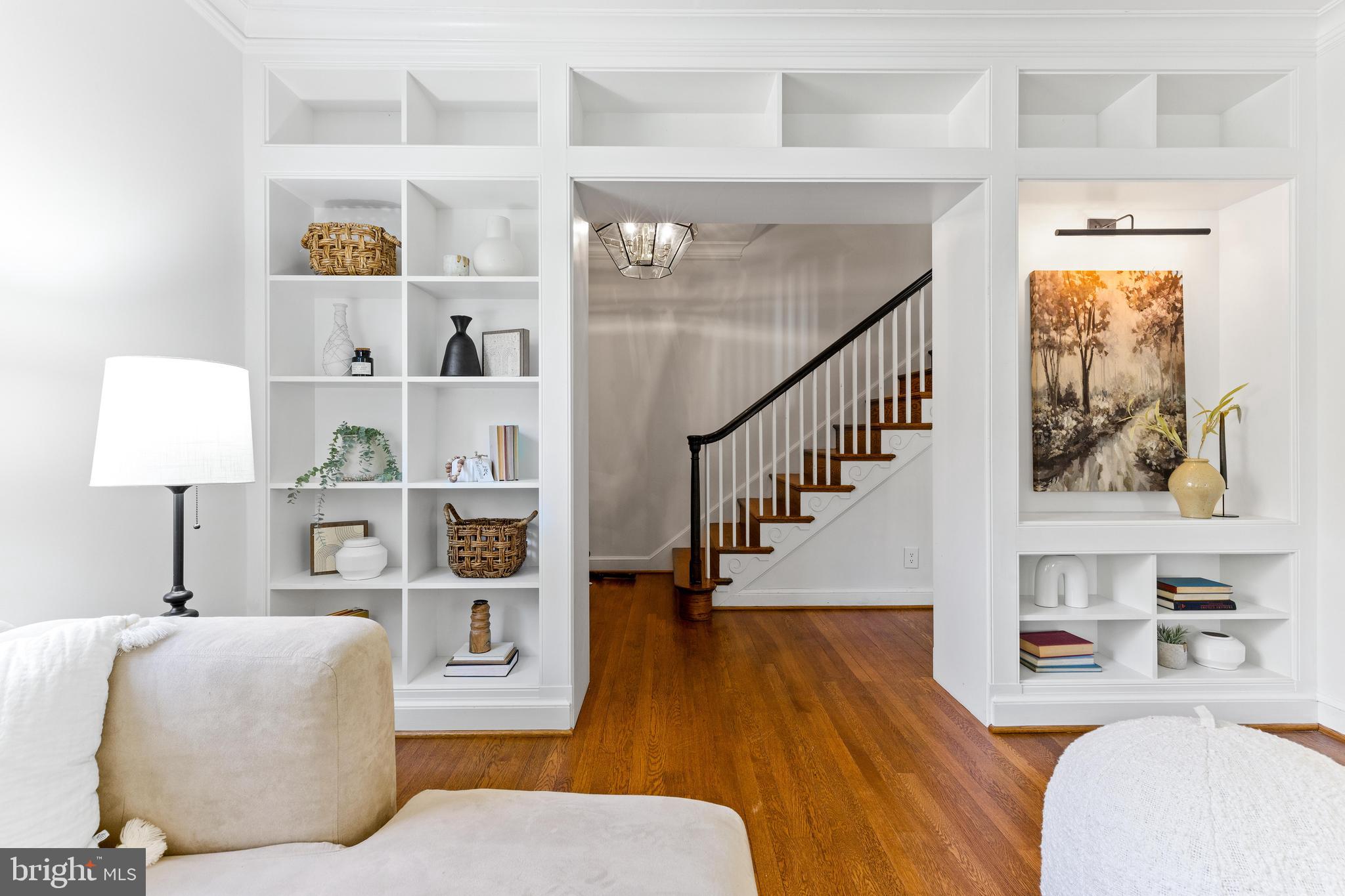 CHEVY CHASE - Residential