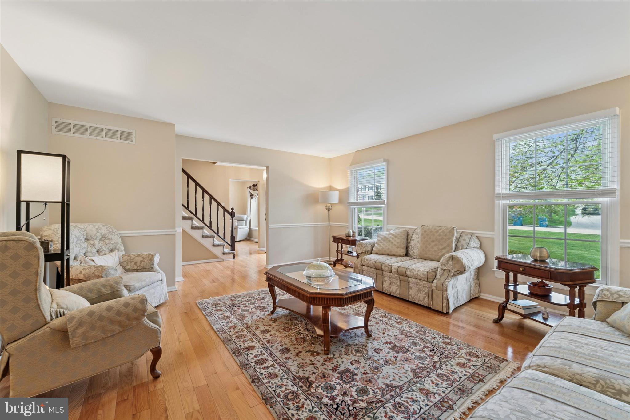 917 GREYSTONE DRIVE