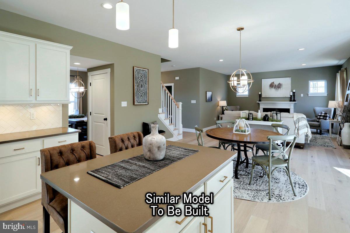 THE PINES - Residential