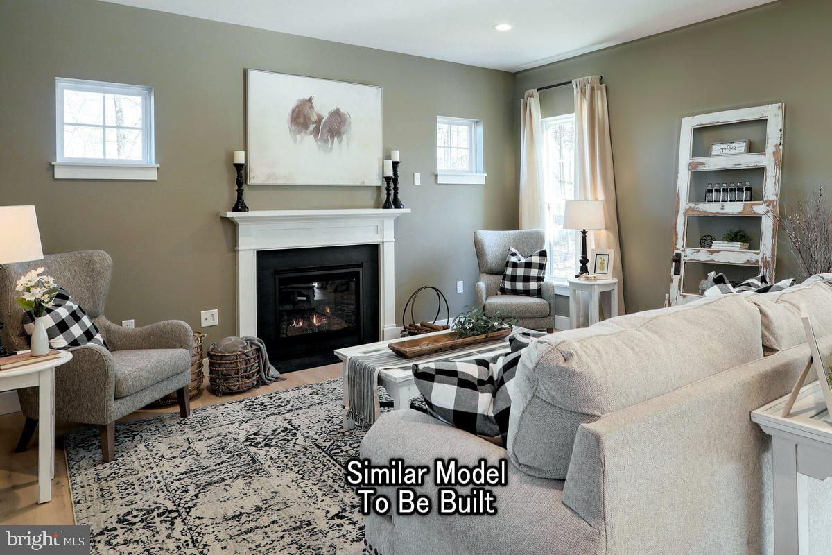 THE PINES - Residential