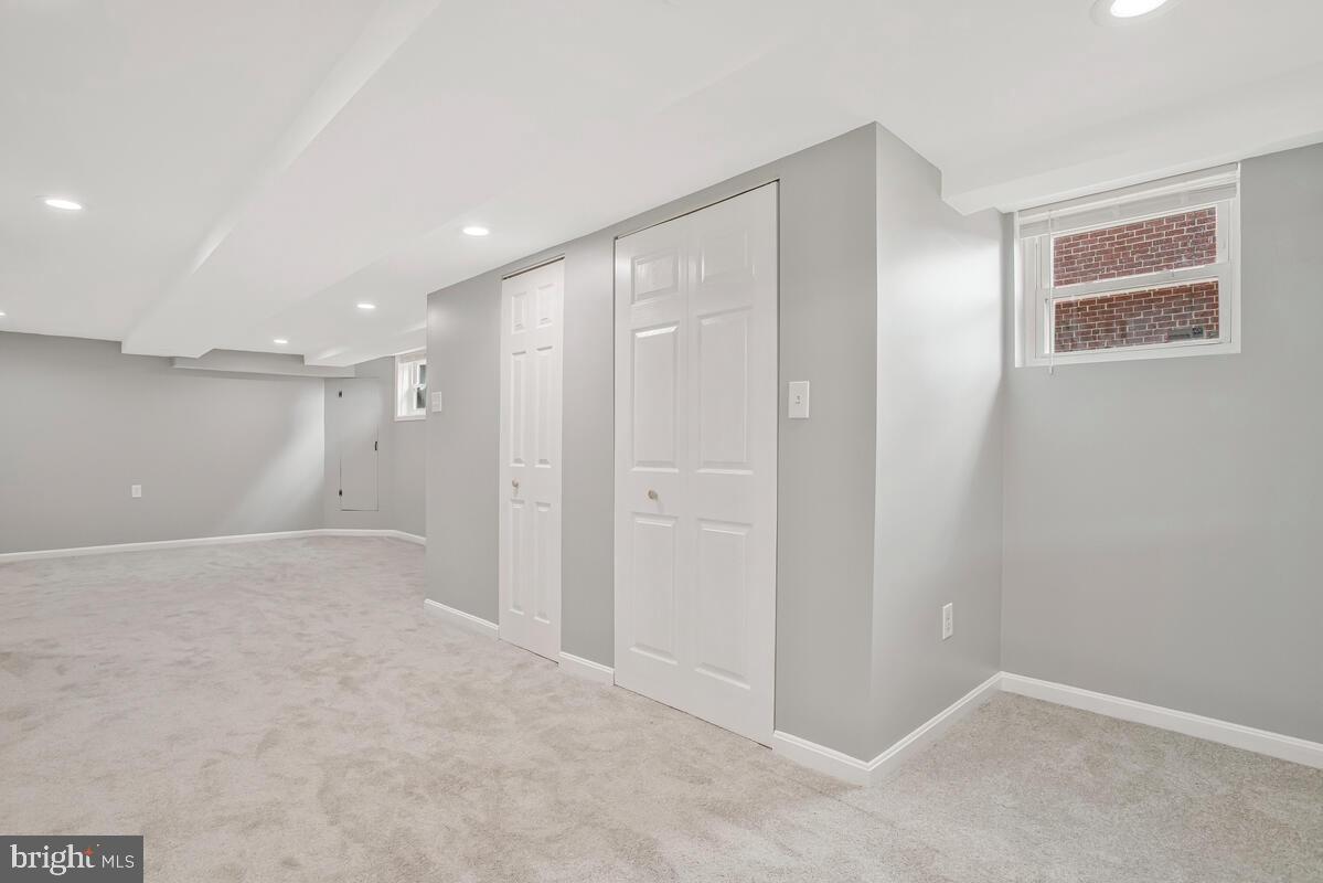 BROOKLYN PARK - Residential