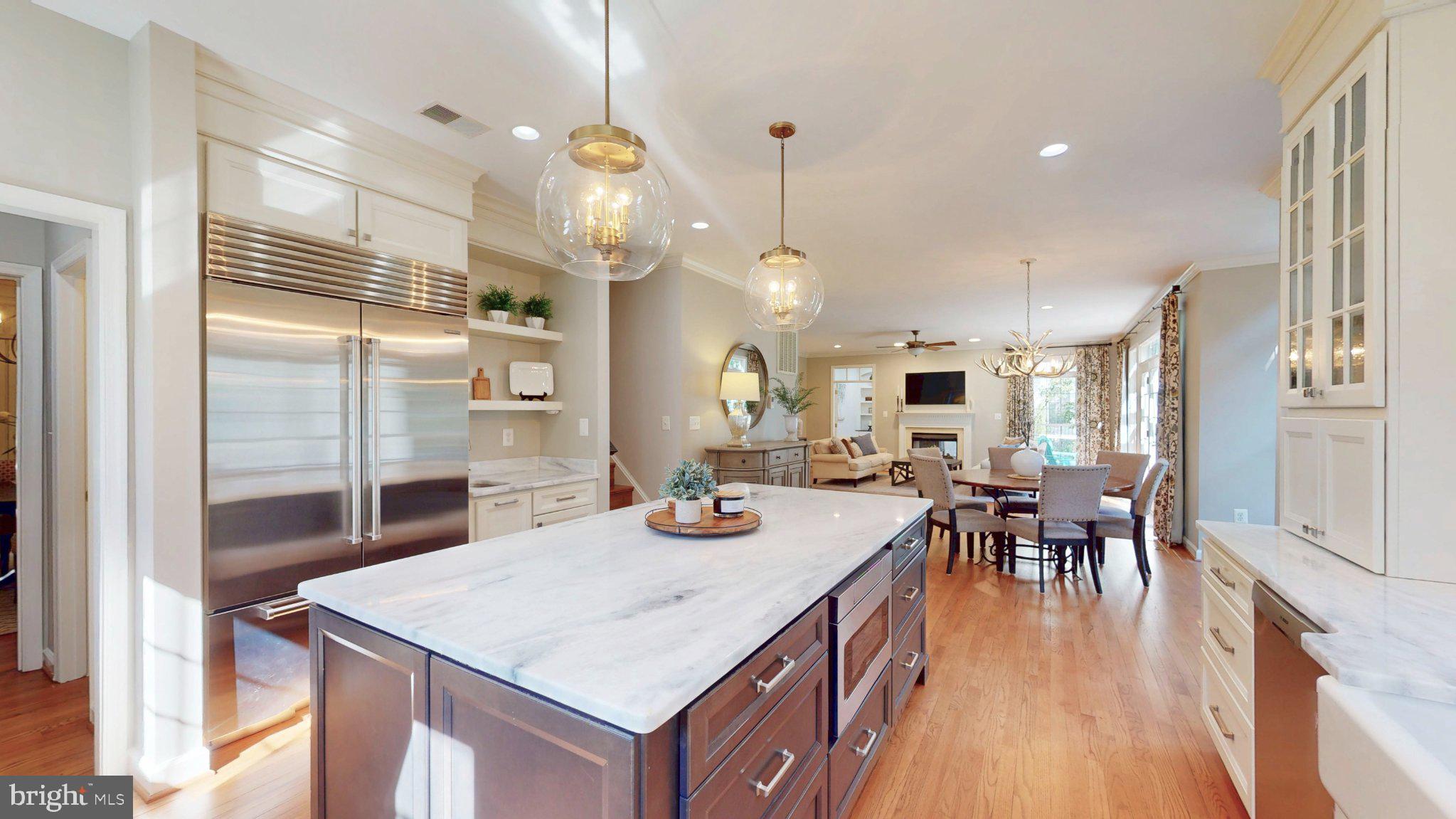 47292 MIDDLE BLUFF PLACE