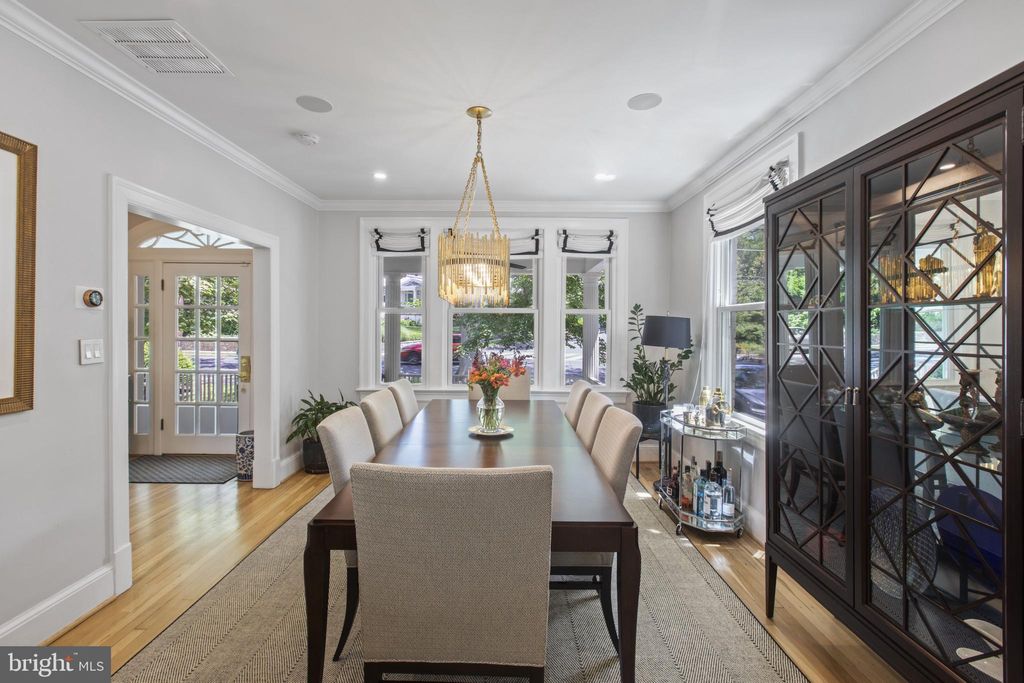 Photo of 6200 Broad Branch Road NW, WASHINGTON, DC 20015 (MLS # DCDC2222236)