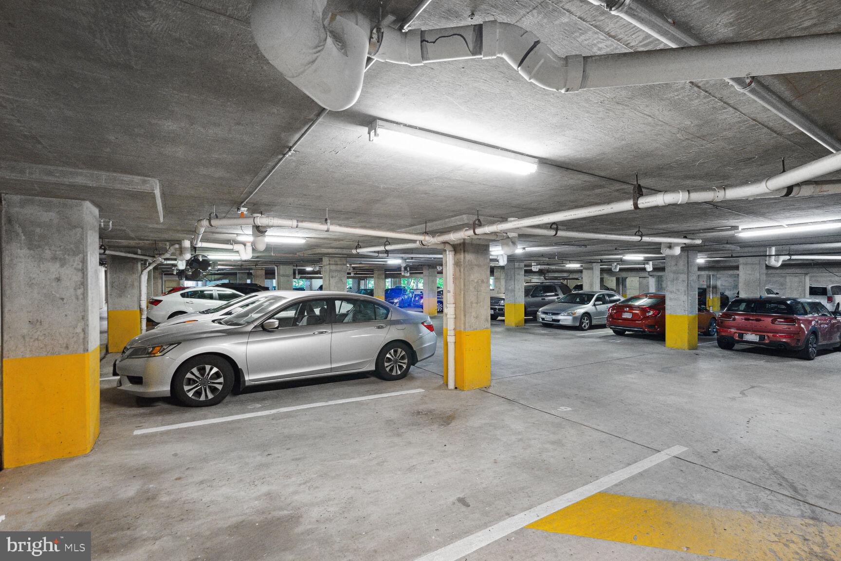 THOREAU PLACE CONDOS - Residential