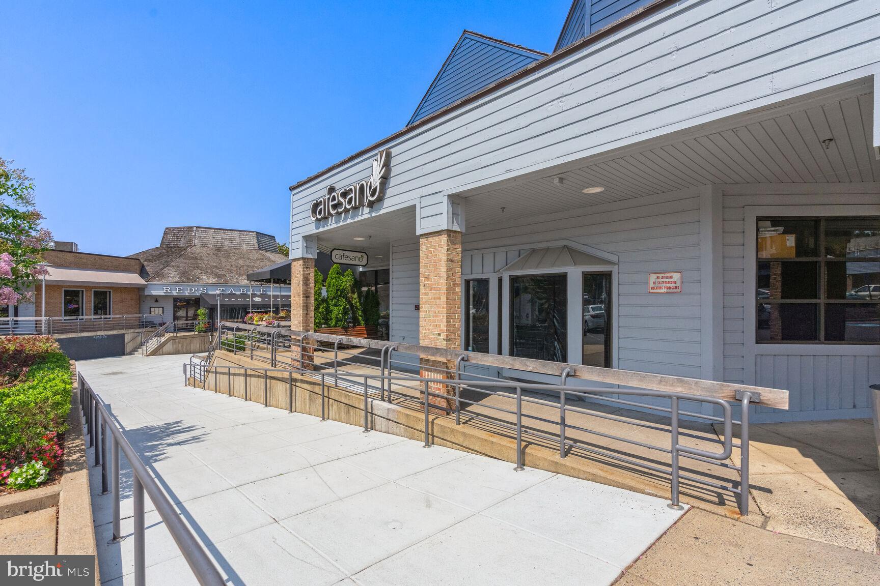 THOREAU PLACE CONDOS - Residential