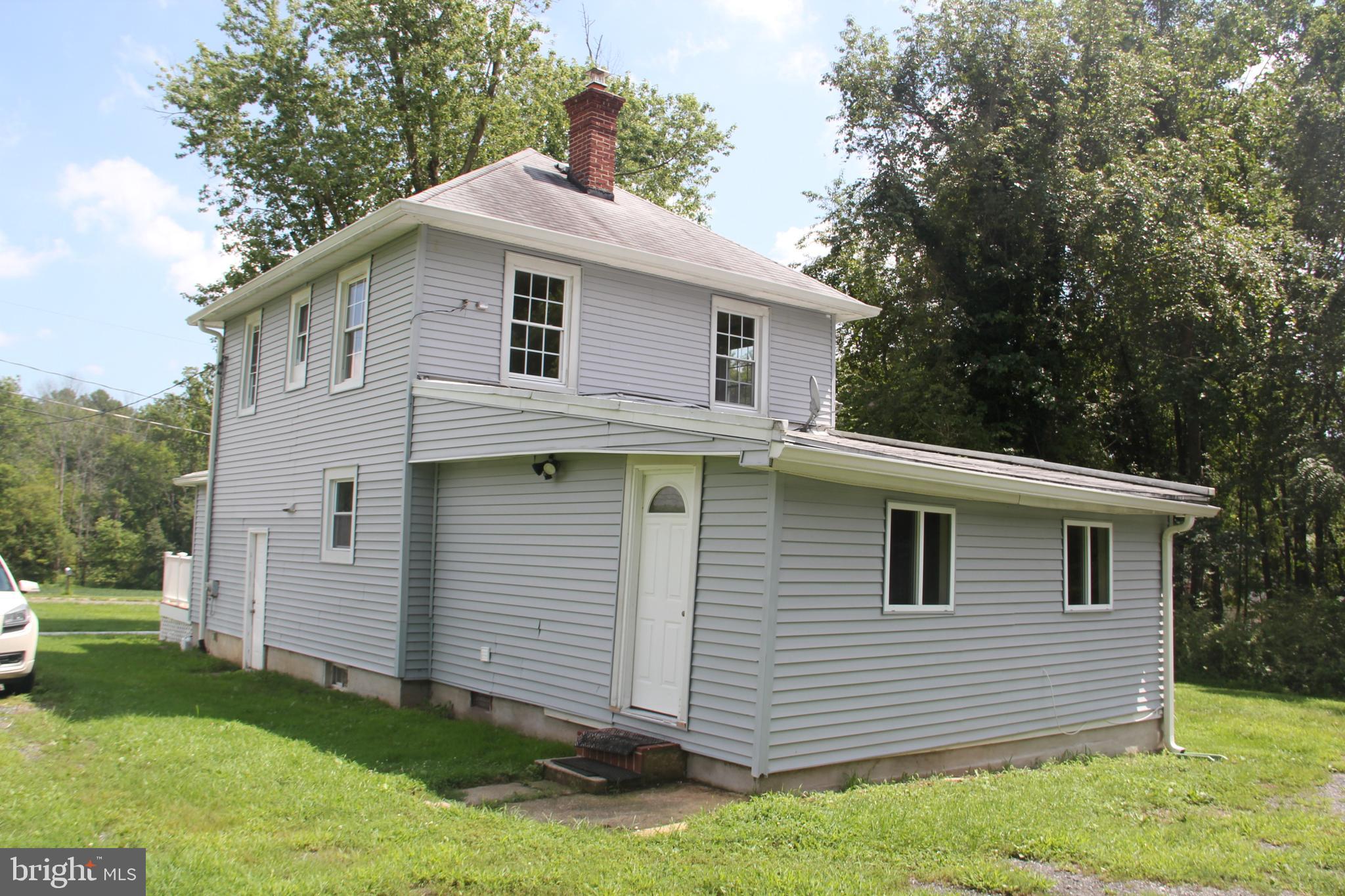 ABERDEEN HILLS - Residential Lease