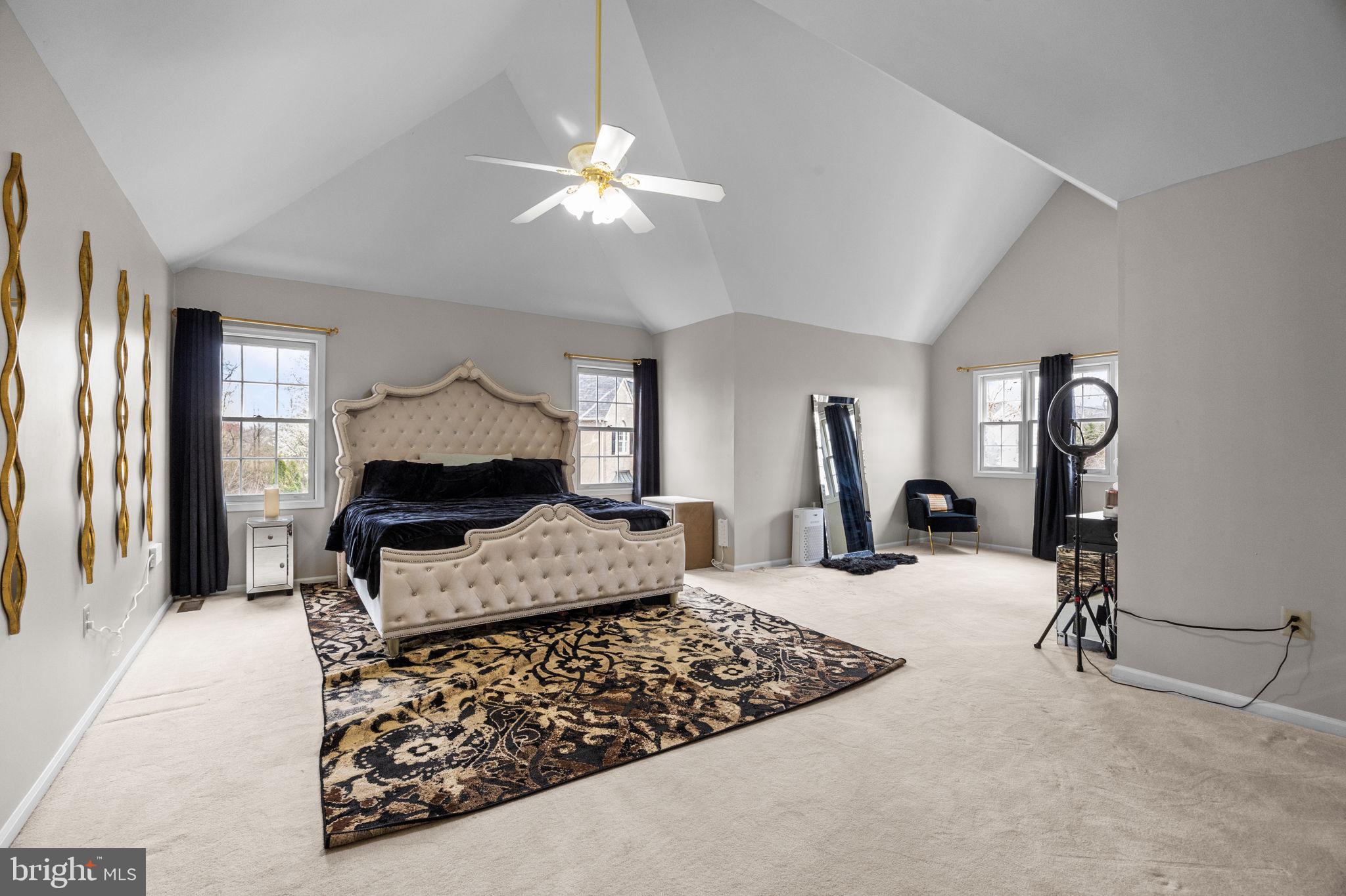 WINDLESTRAE - Residential