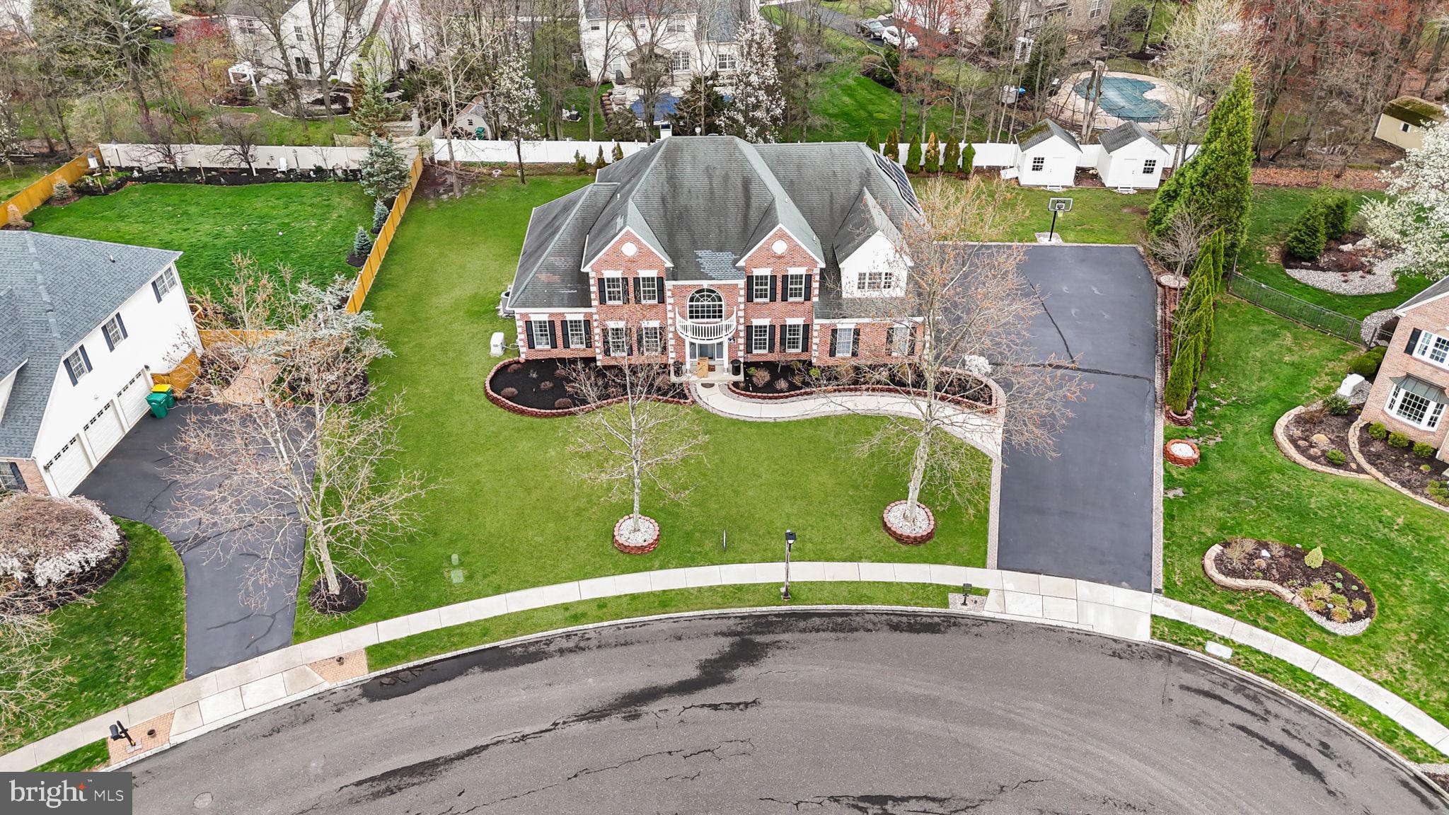 WINDLESTRAE - Residential