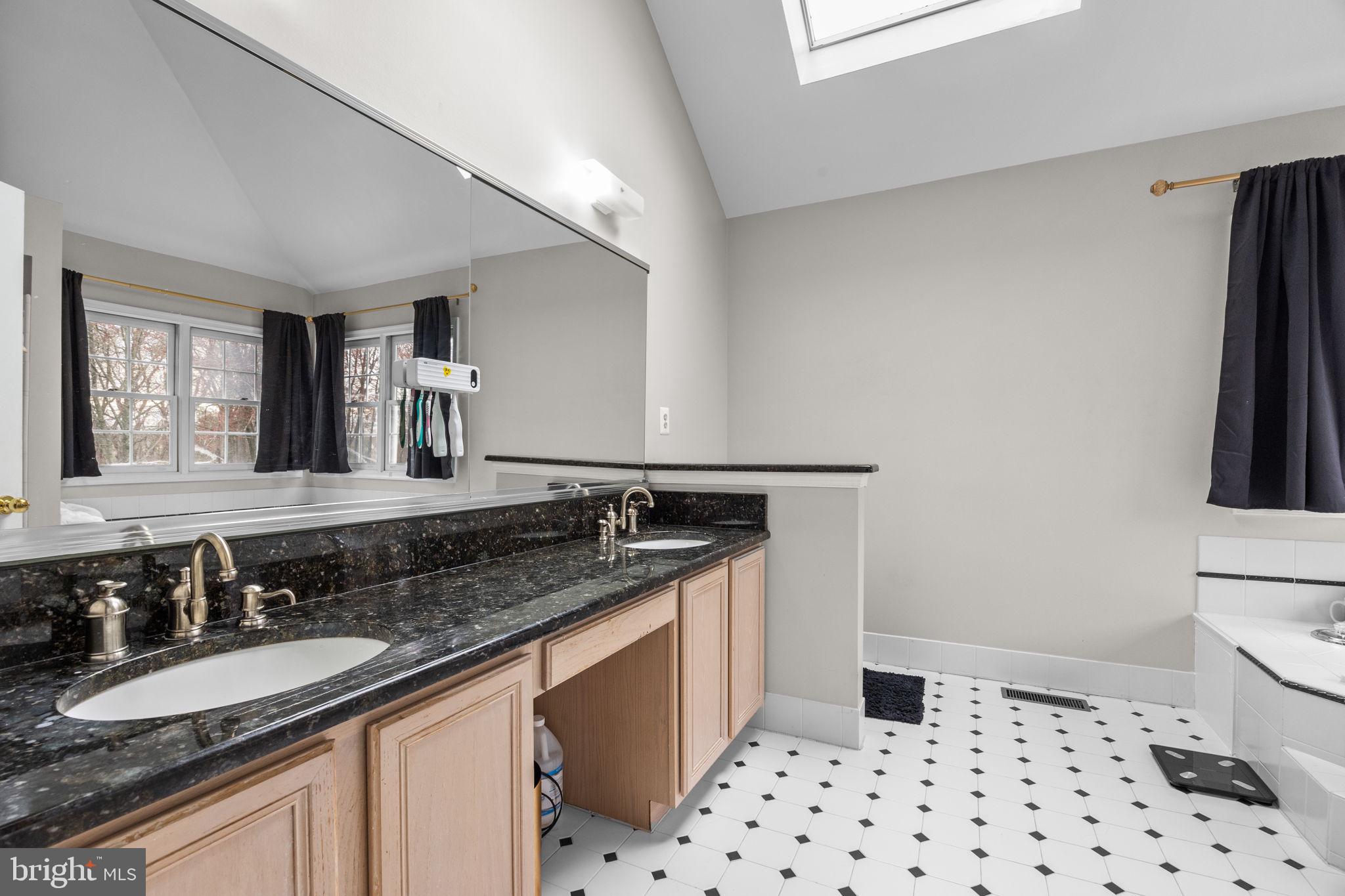 WINDLESTRAE - Residential