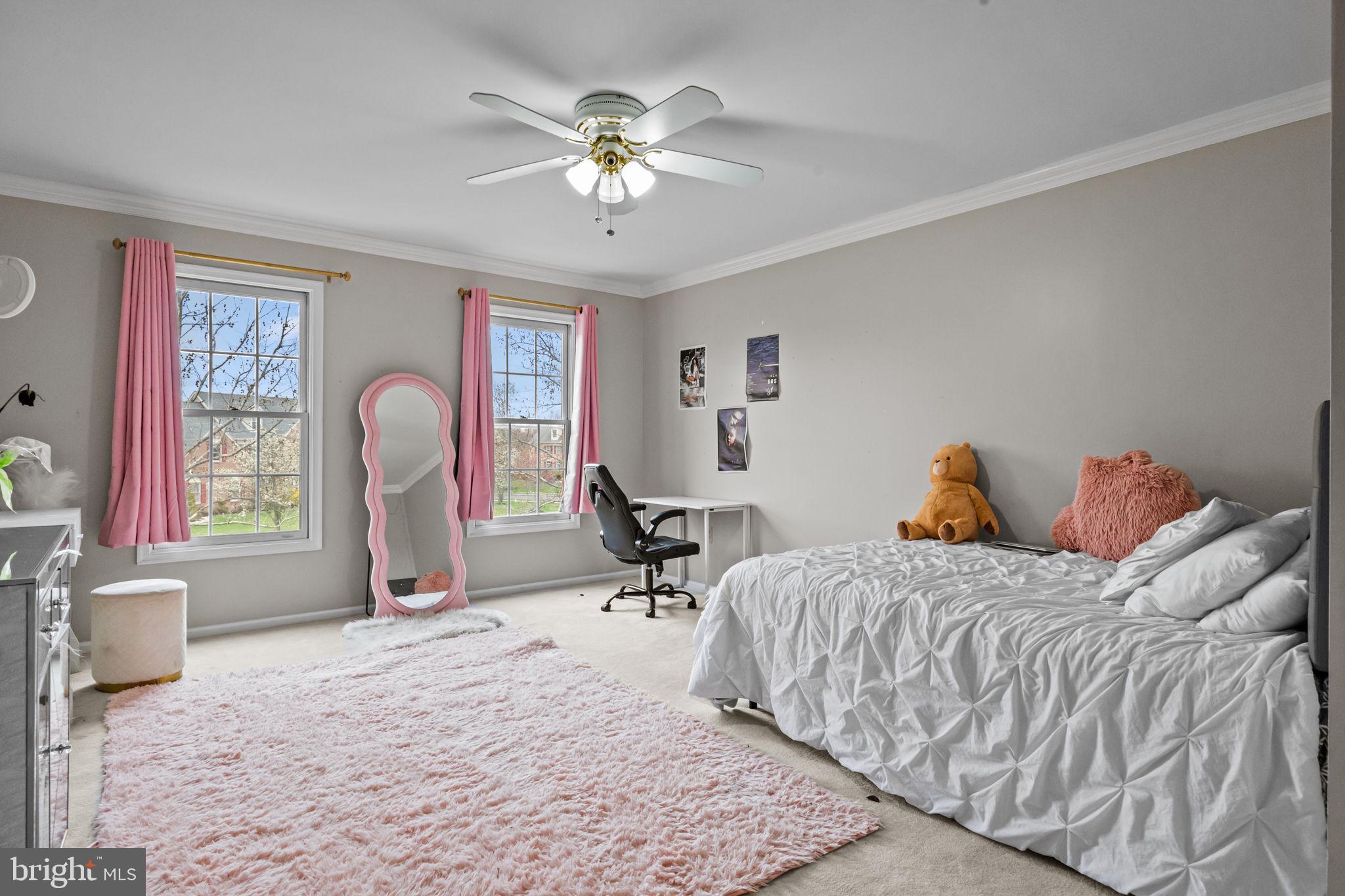 WINDLESTRAE - Residential