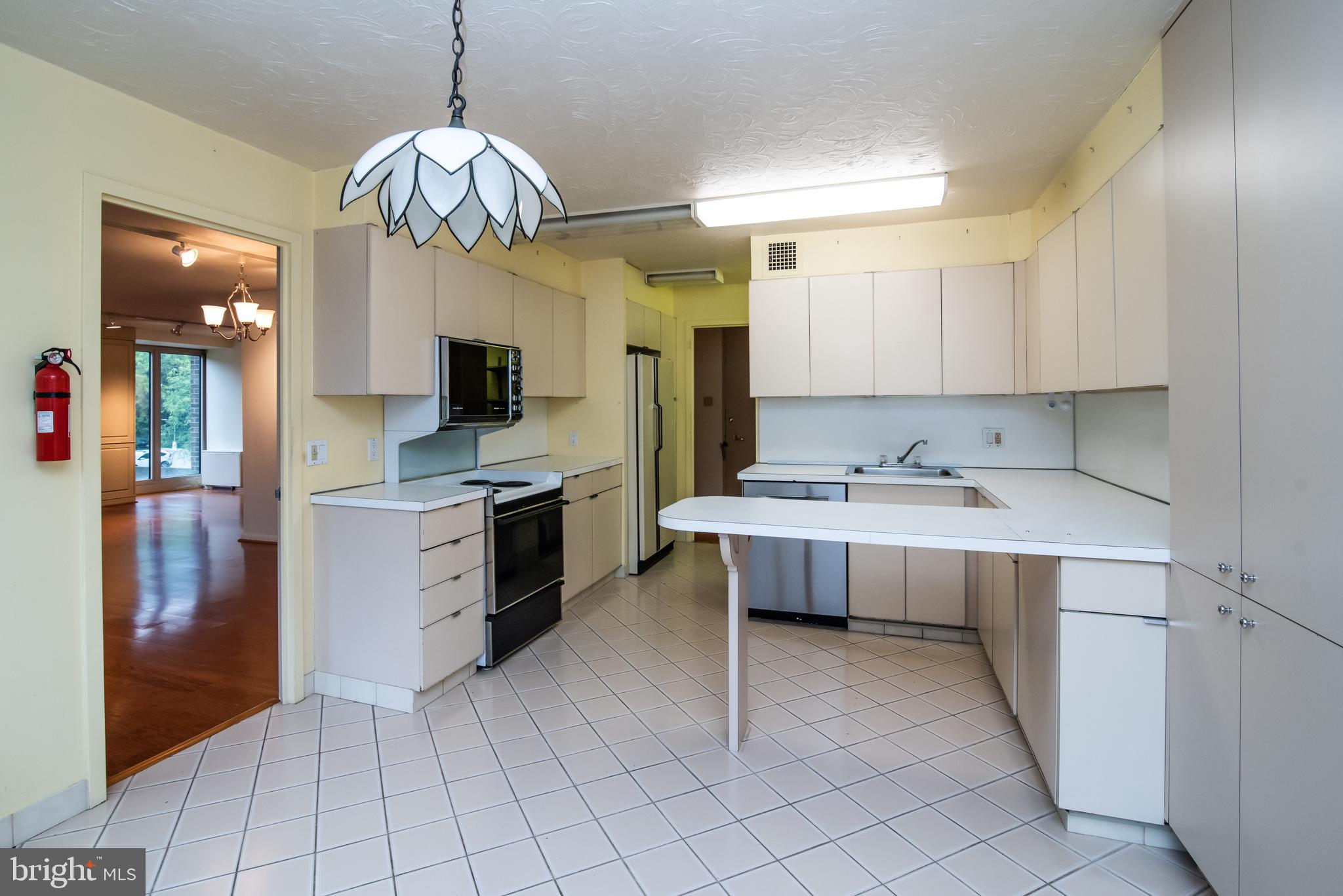 GREEN HILL - Residential