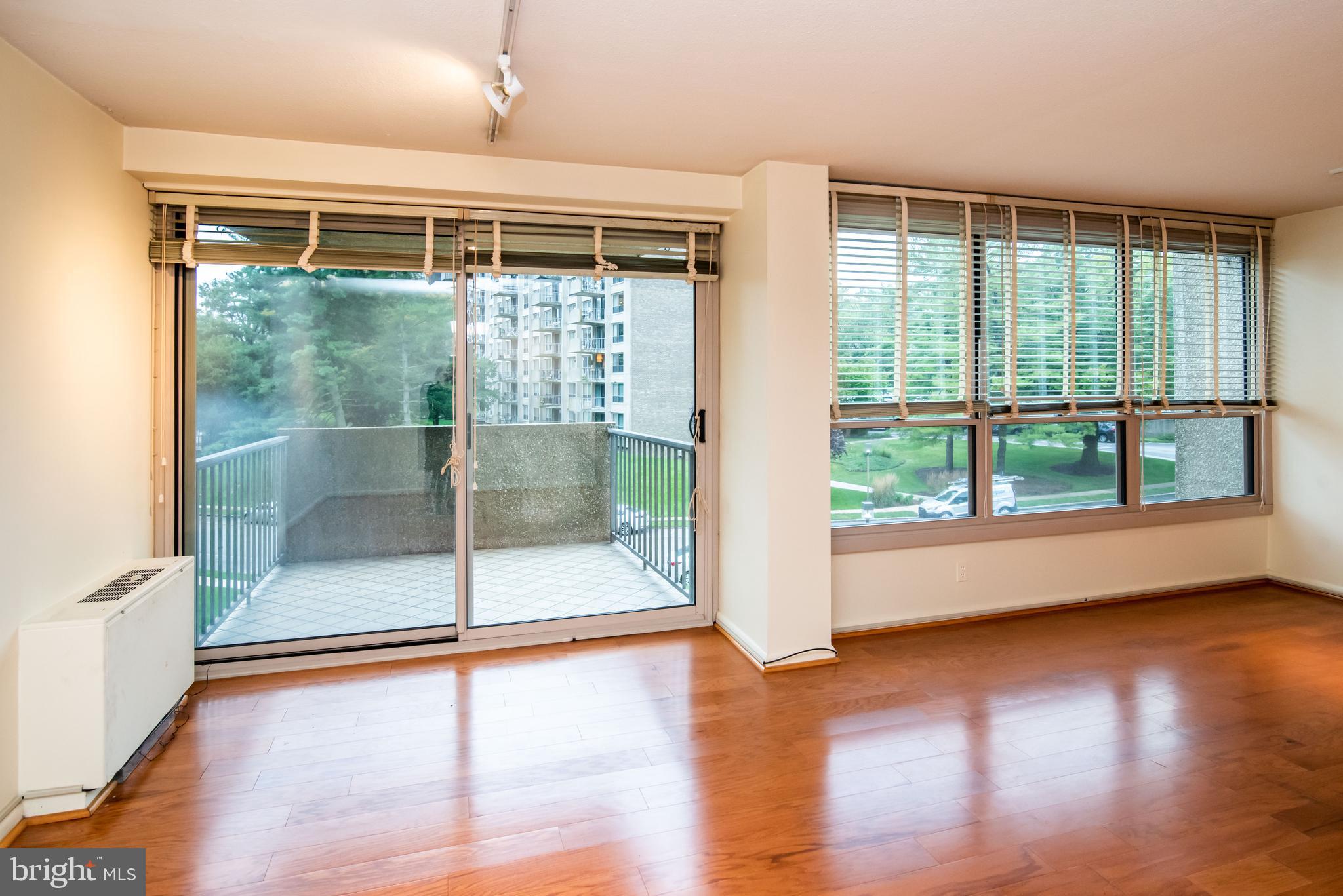 GREEN HILL - Residential