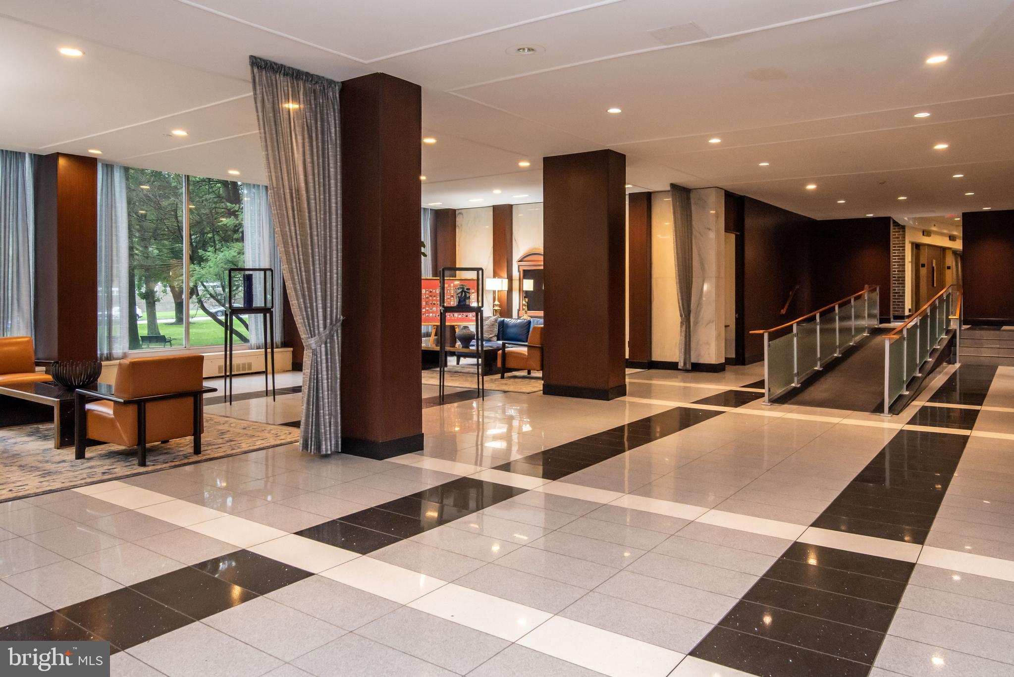 GREEN HILL - Residential