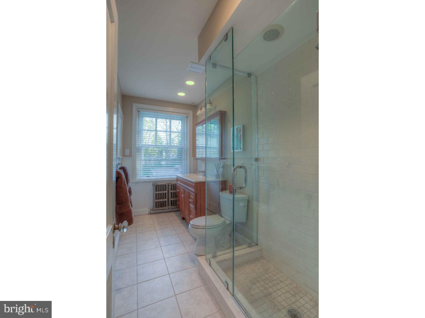 ARDMORE - Residential