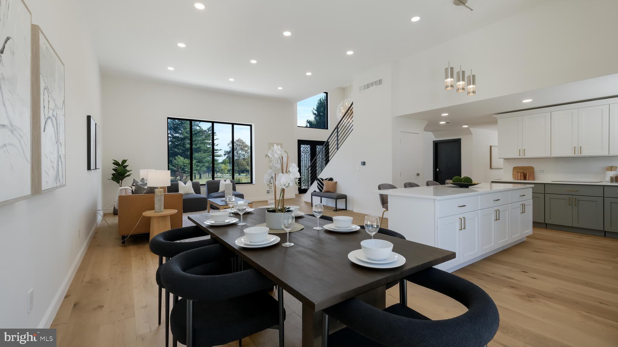 JUSTA FARMS - Residential